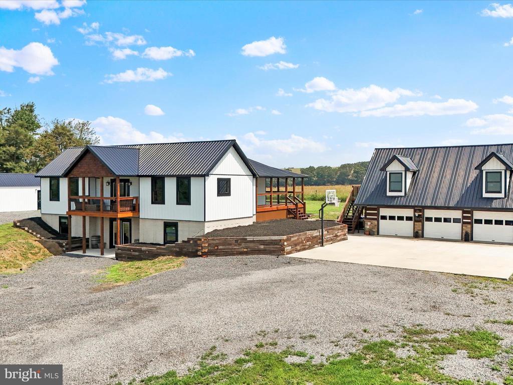 ELK GARDEN, West Virginia, 26717, United States, 5 Bedrooms Bedrooms, ,3 BathroomsBathrooms,Residential,For Sale,1908843