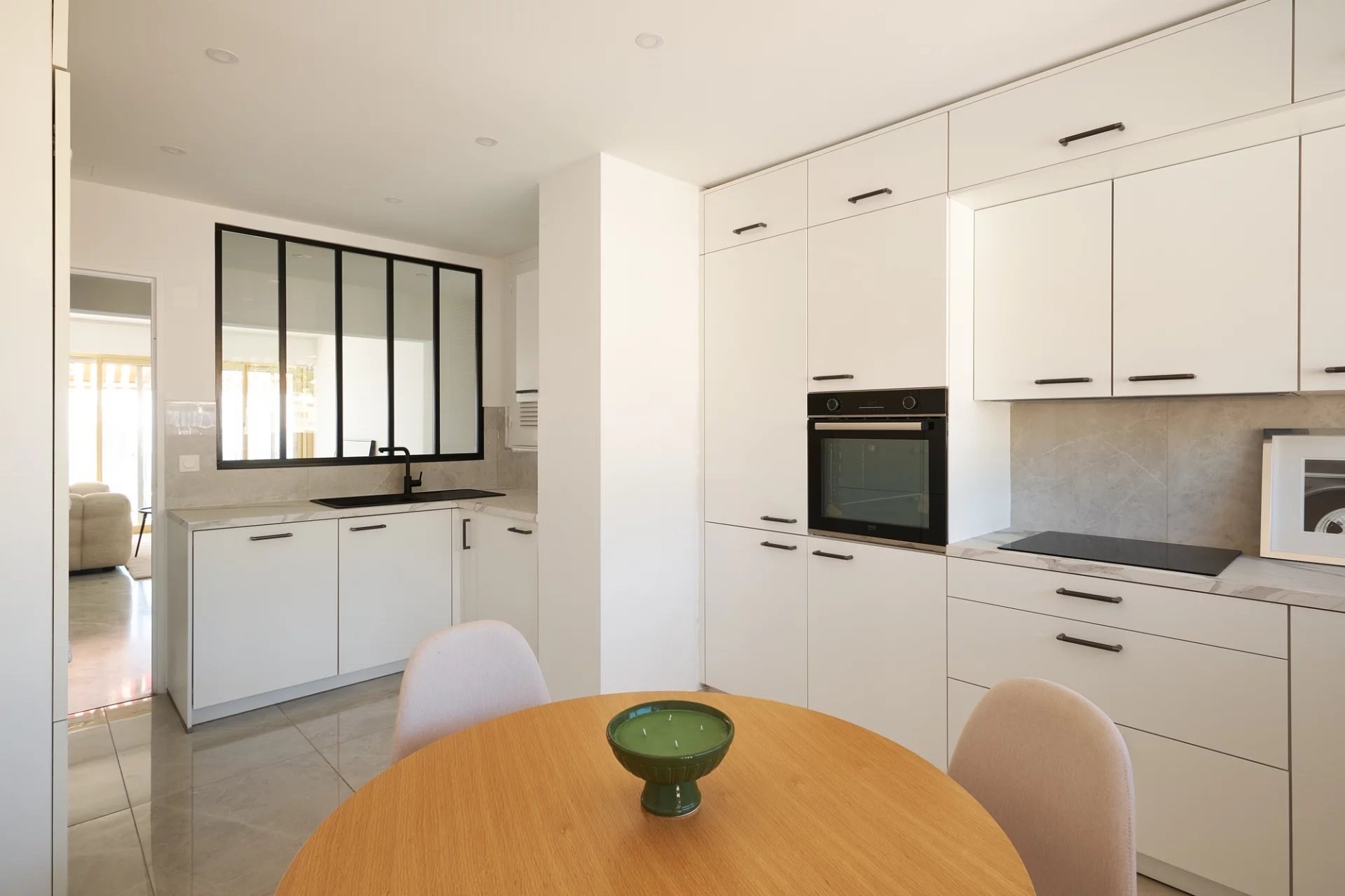  70 sqm seafront apartment with panoramic terrace and sea views - 物件實景