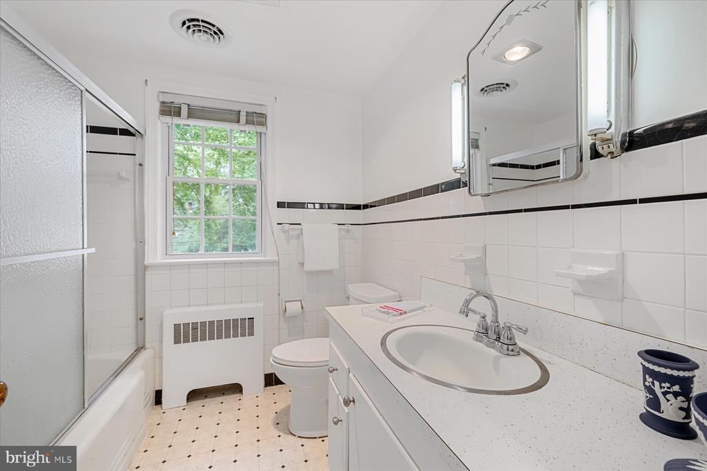 Milford, Delaware, 19963, United States, 3 Bedrooms Bedrooms, ,4 BathroomsBathrooms,Residential,For Sale,1994846