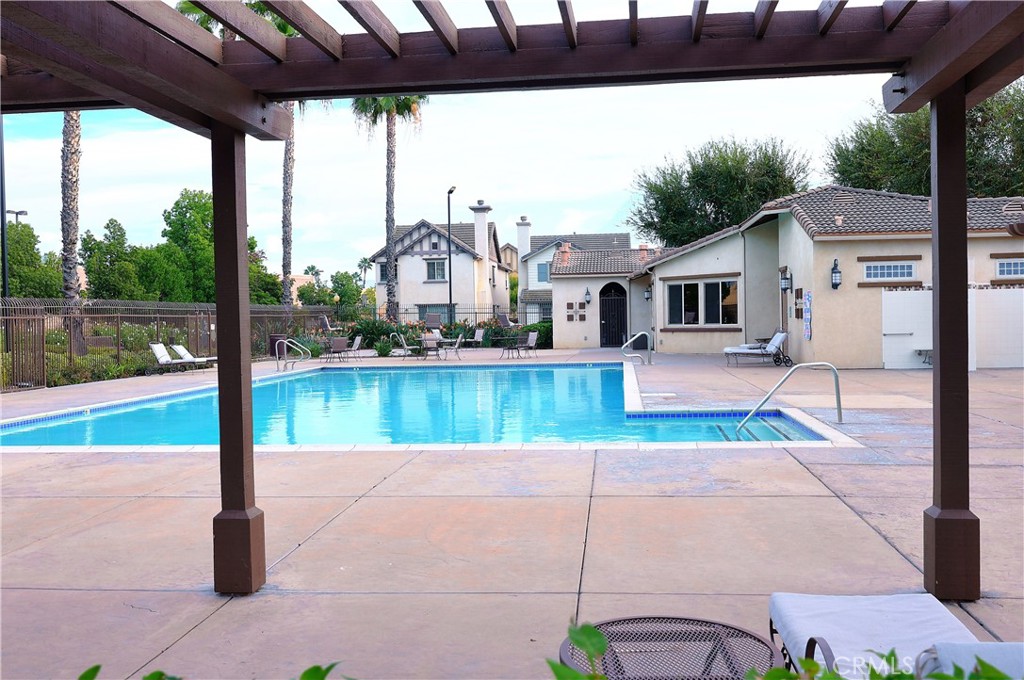 Corona, California, 92878, United States, 4 Bedrooms Bedrooms, ,3 BathroomsBathrooms,Residential,For Sale,2002963