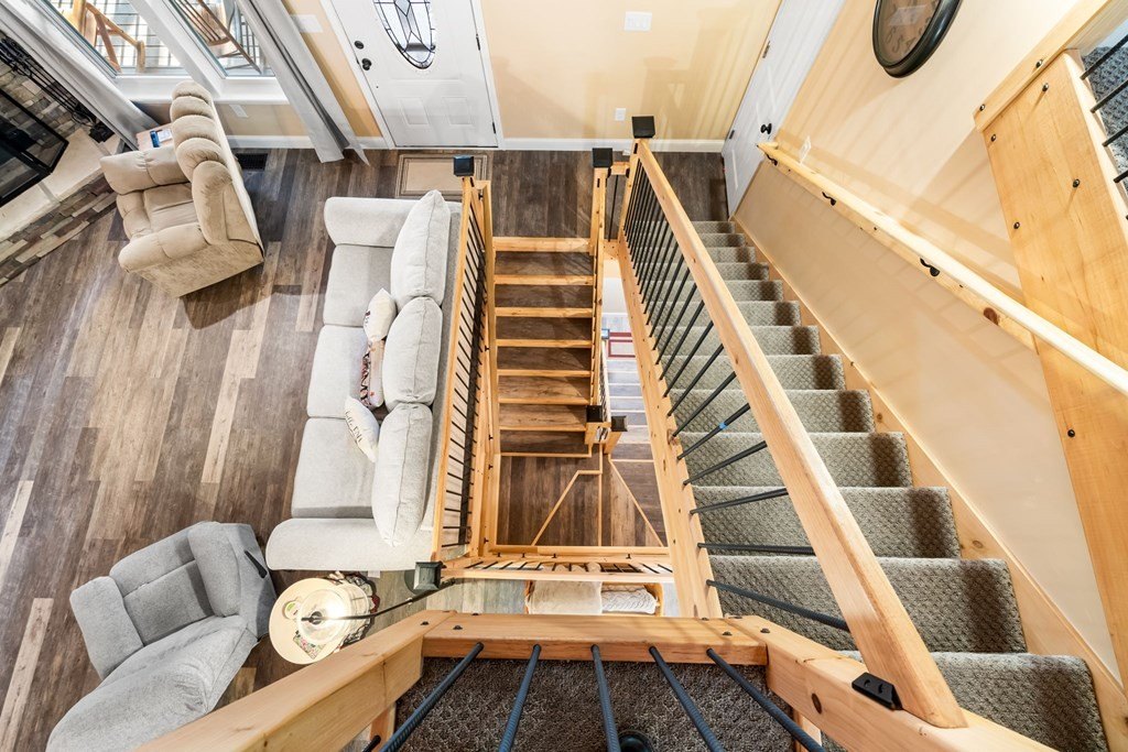 Blairsville, Georgia, 30512, United States, 3 Bedrooms Bedrooms, ,3 BathroomsBathrooms,Residential,For Sale,1979899