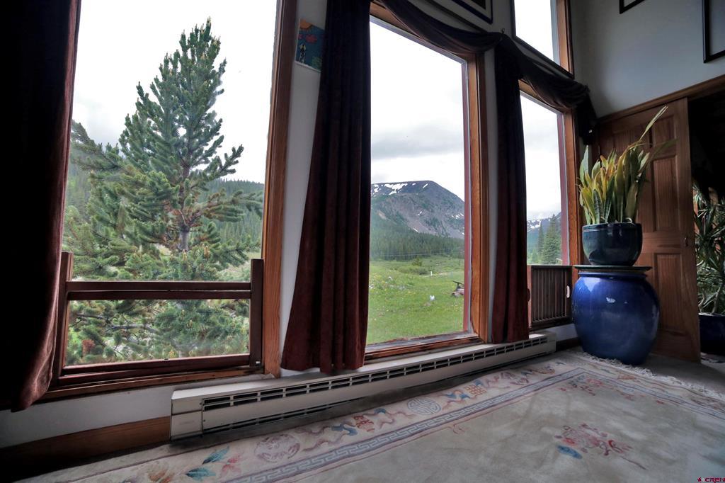 Breckenridge, Colorado, 80424, United States, 4 Bedrooms Bedrooms, ,1 BathroomBathrooms,Residential,For Sale,1848138