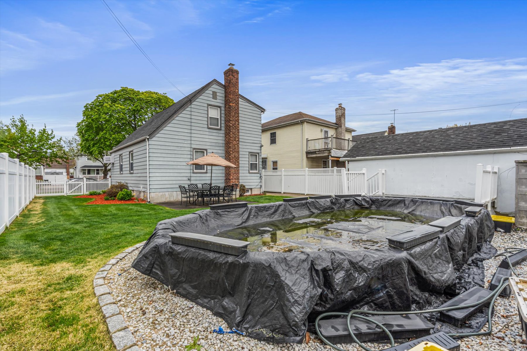  79-42 264th Street, Glen Oaks, NY, 11004 - 物件實景