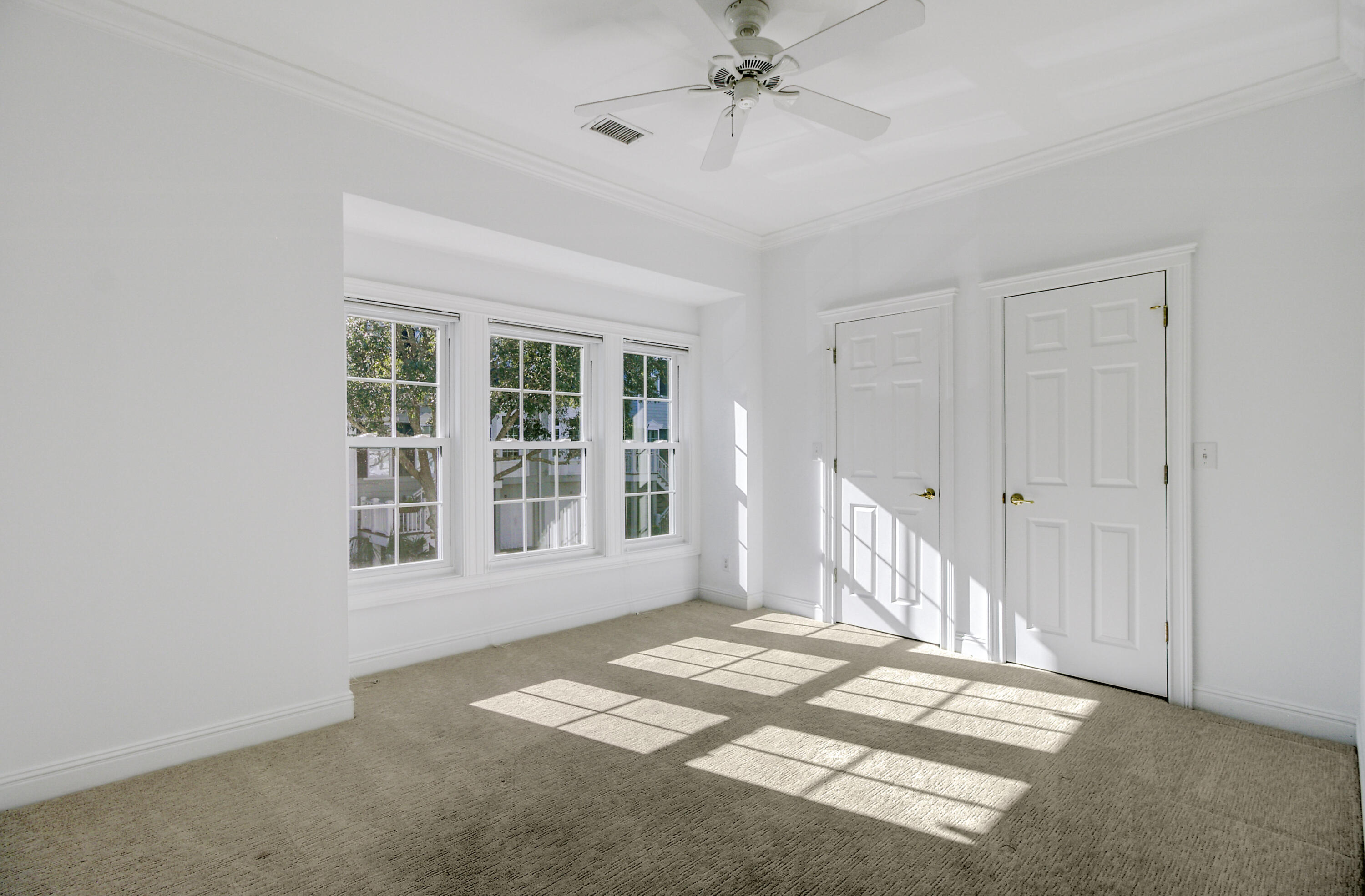 Mount Pleasant, South Carolina, 29464, United States, 3 Bedrooms Bedrooms, ,3 BathroomsBathrooms,Residential,For Sale,1992049