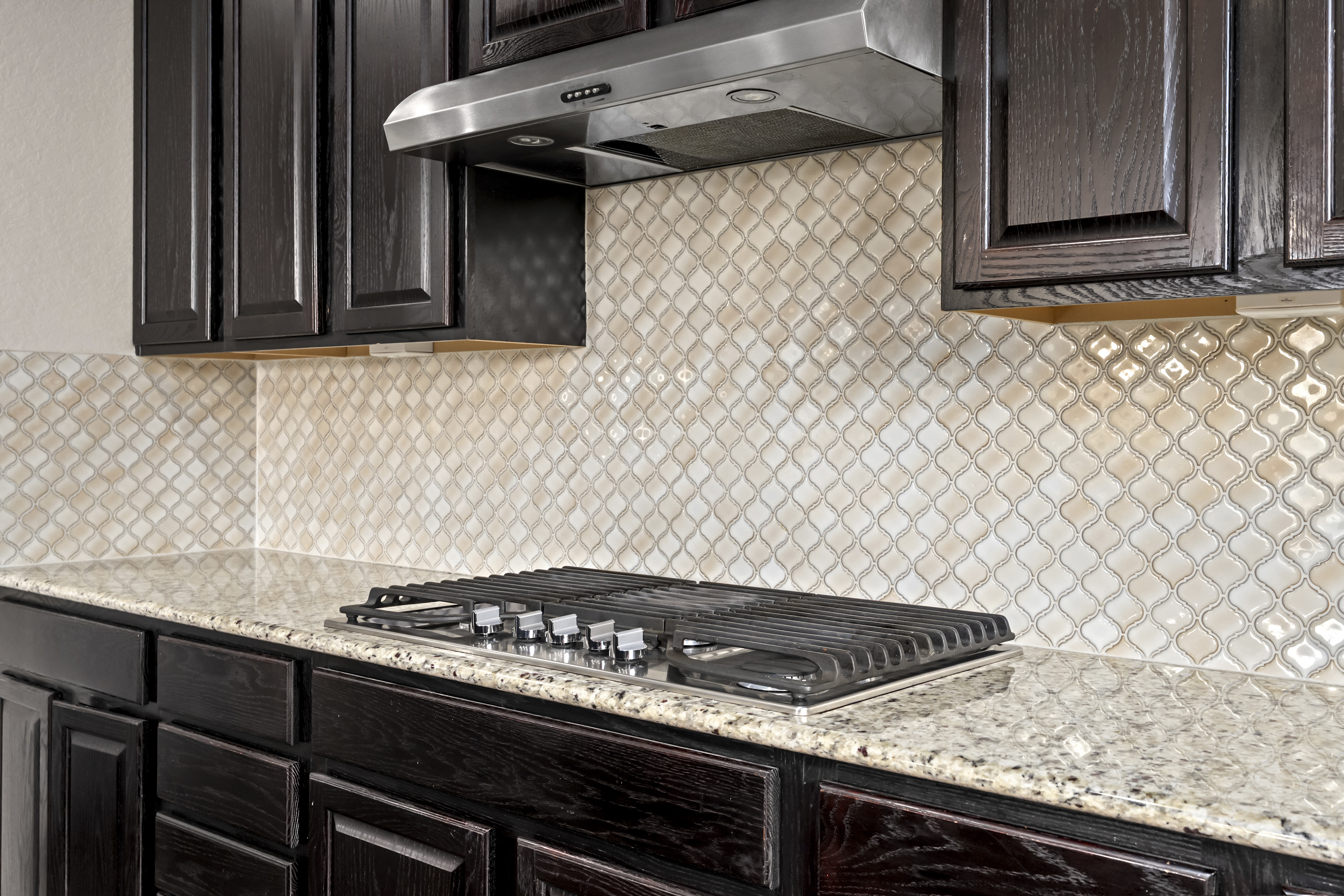  Thoughtfully Designed with Exceptional Floor Plan - 物件實景