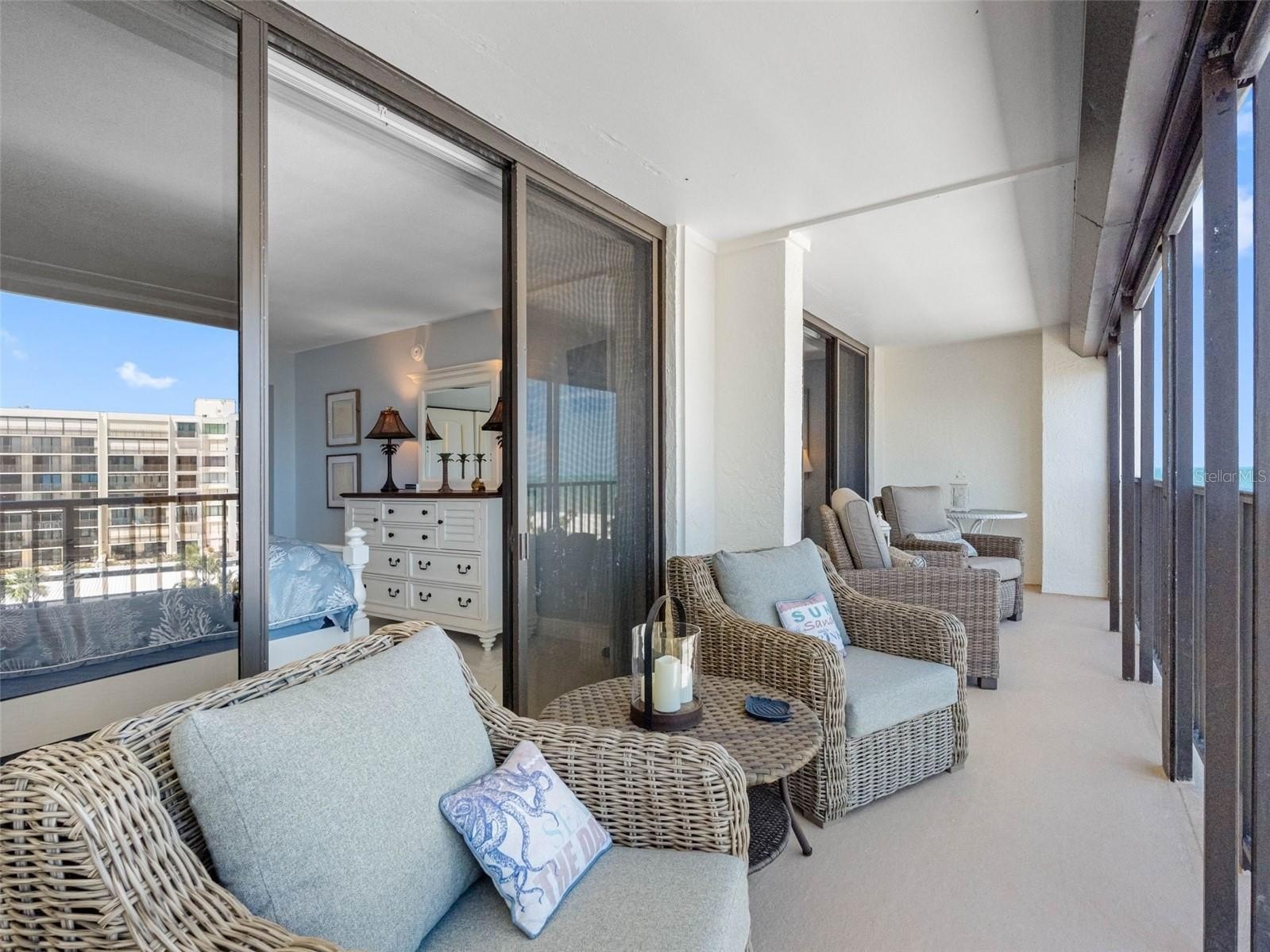 CLEARWATER BEACH, Florida, 33767, United States, 2 Bedrooms Bedrooms, ,2 BathroomsBathrooms,Residential,For Sale,1937556