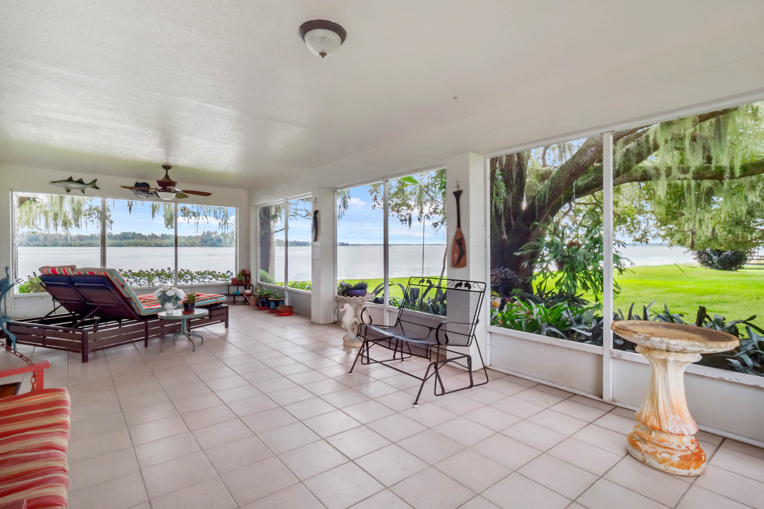 LAKE WALES, Florida, 33898, United States, 6 Bedrooms Bedrooms, ,5 BathroomsBathrooms,Residential,For Sale,1974565