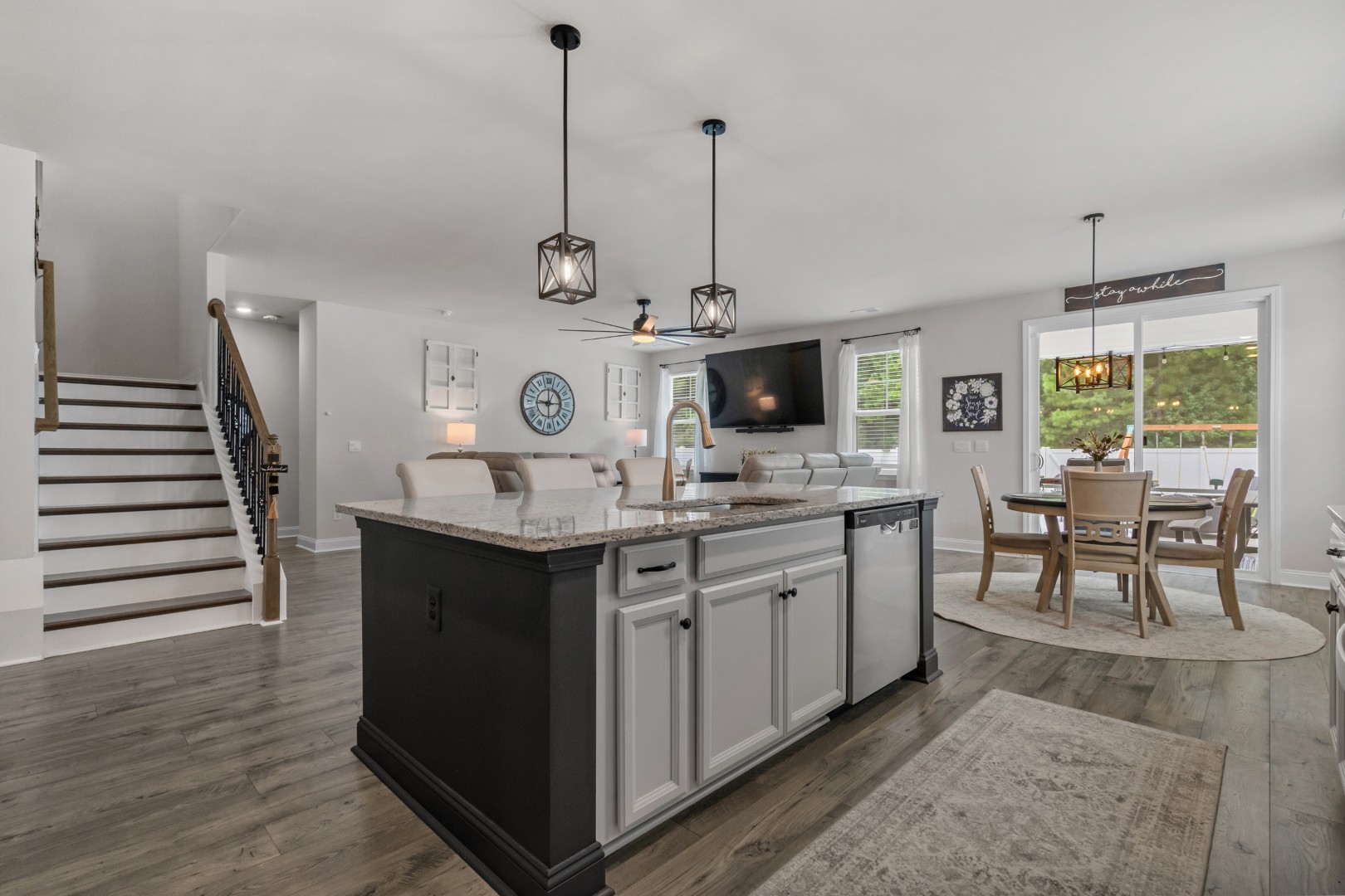 Myrtle Beach, South Carolina, 29588, United States, 4 Bedrooms Bedrooms, ,3 BathroomsBathrooms,Residential,For Sale,1982138