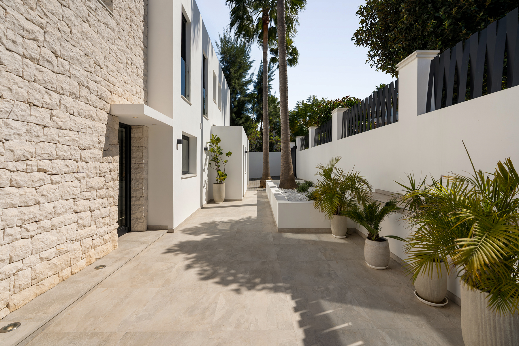  Renovated villa with views of La Concha in Las Brisas, Marbella - 物件實景