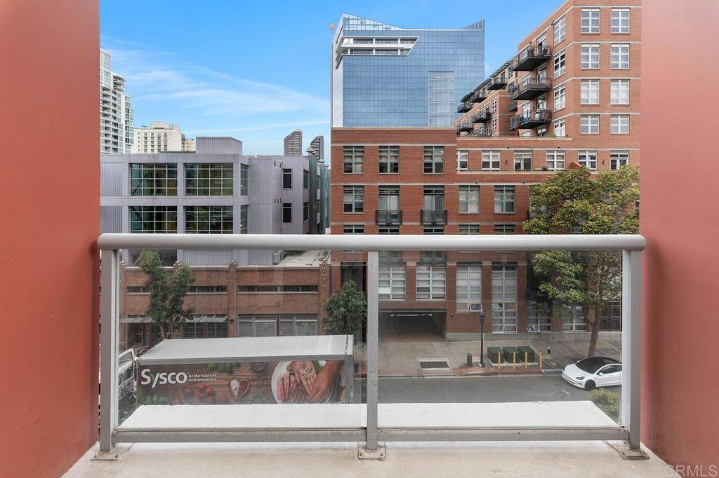 San Diego, California, 92101, United States, 1 Bedroom Bedrooms, ,1 BathroomBathrooms,Residential,For Sale,1898272