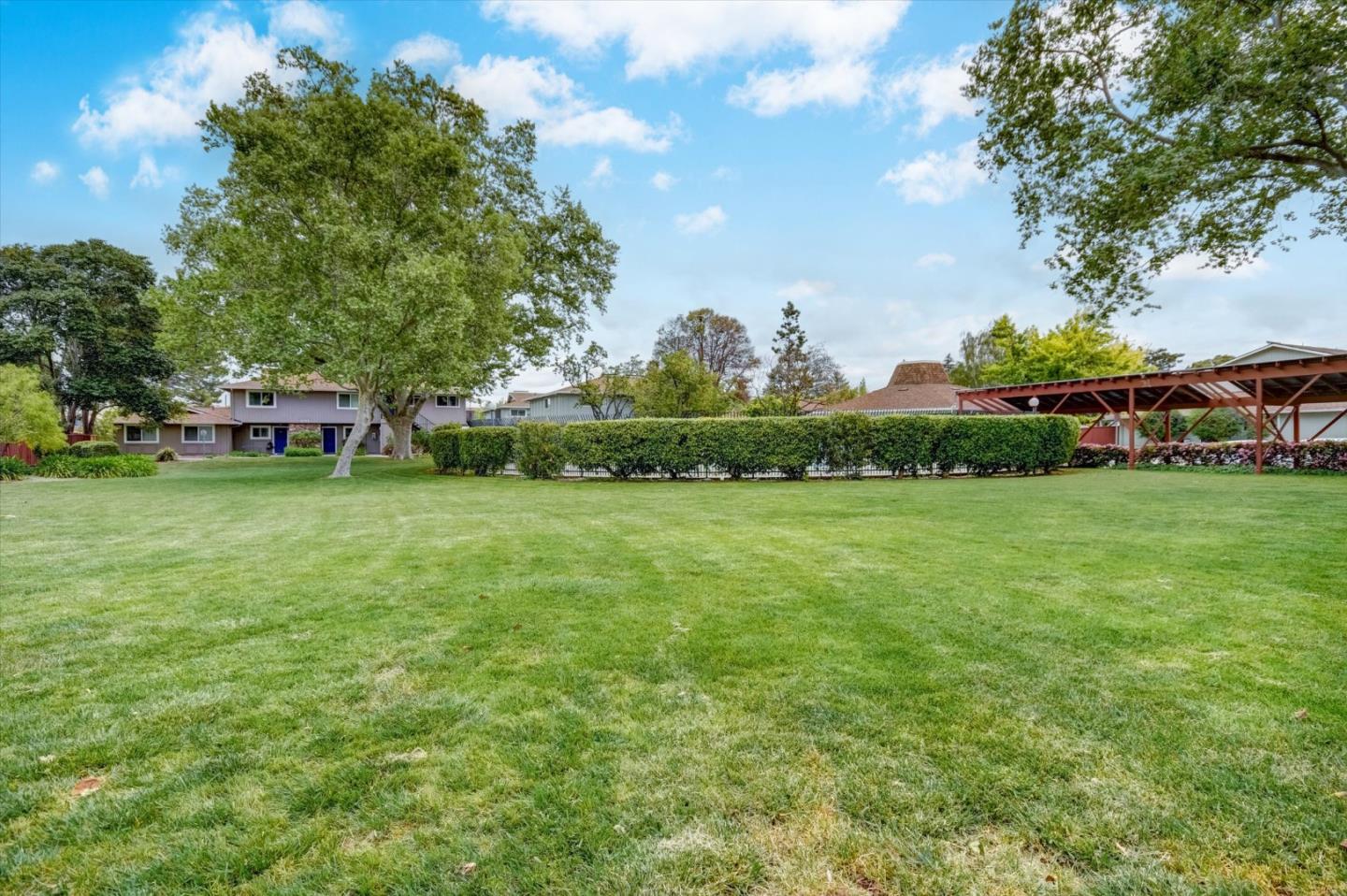 Sunnyvale, California, 94086, United States, 3 Bedrooms Bedrooms, ,2 BathroomsBathrooms,Residential,For Sale,1847517