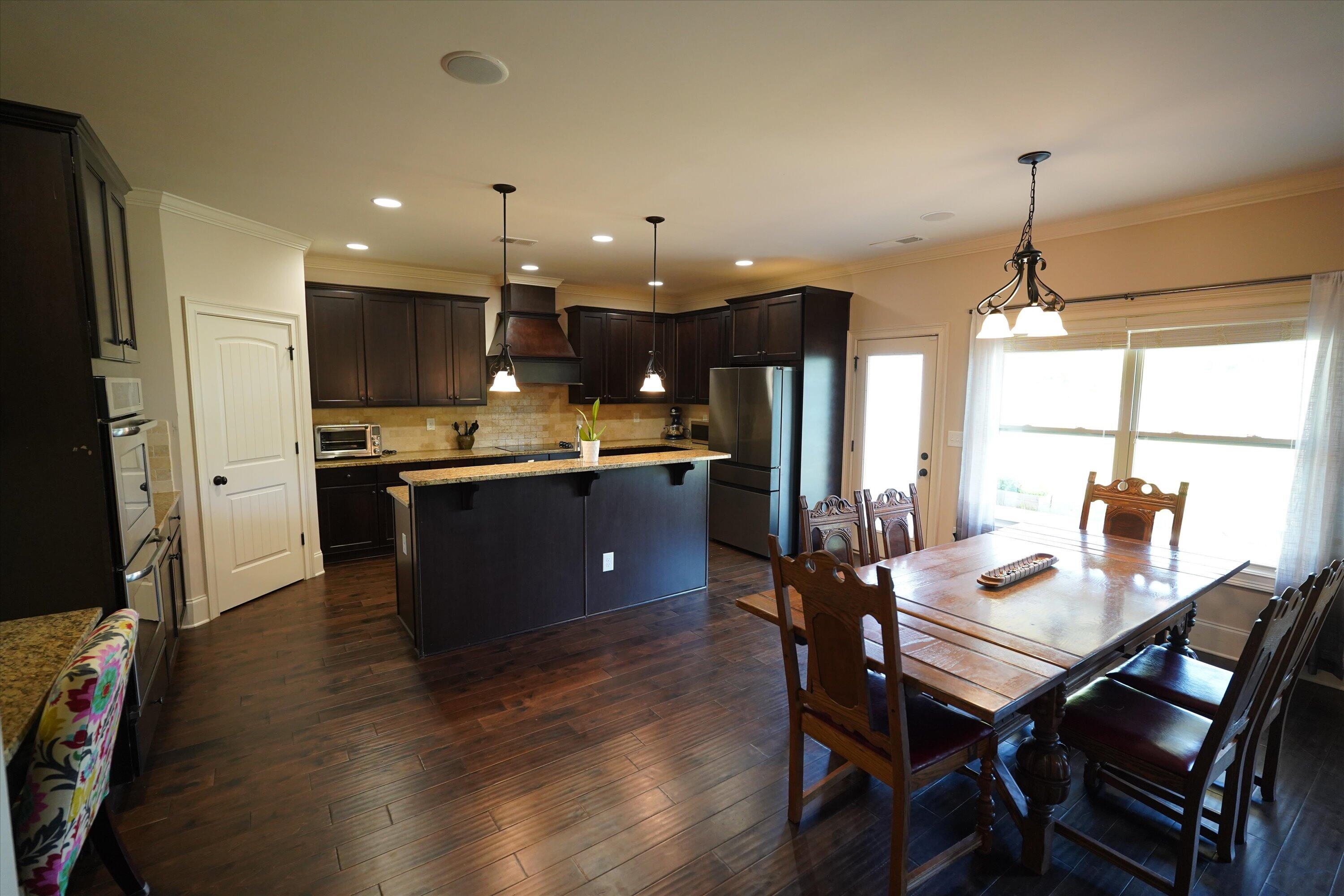 Grovetown, Georgia, 30813, United States, 5 Bedrooms Bedrooms, ,5 BathroomsBathrooms,Residential,For Sale,1975425