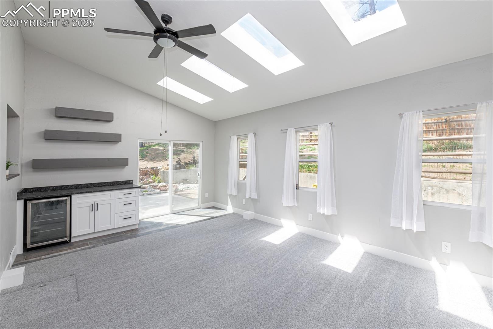 Monument, Colorado, 80132, United States, 4 Bedrooms Bedrooms, ,3 BathroomsBathrooms,Residential,For Sale,1930113