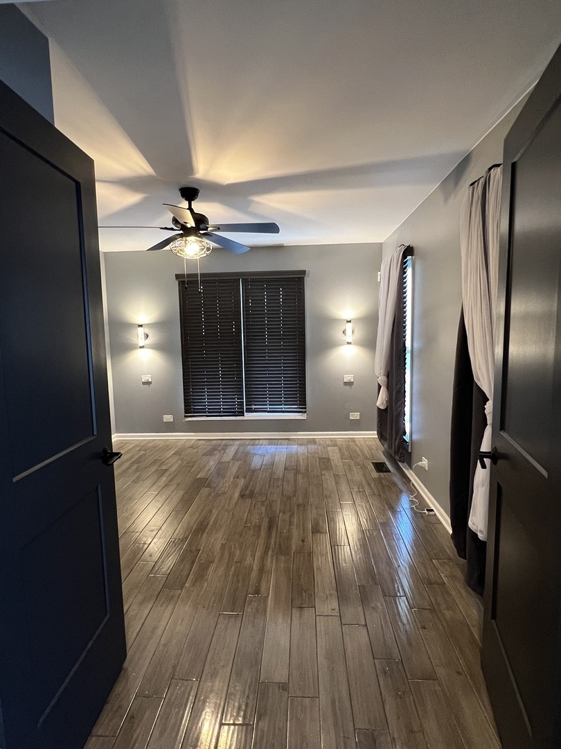 Aurora, Illinois, 60506, United States, 5 Bedrooms Bedrooms, ,5 BathroomsBathrooms,Residential,For Sale,1891548