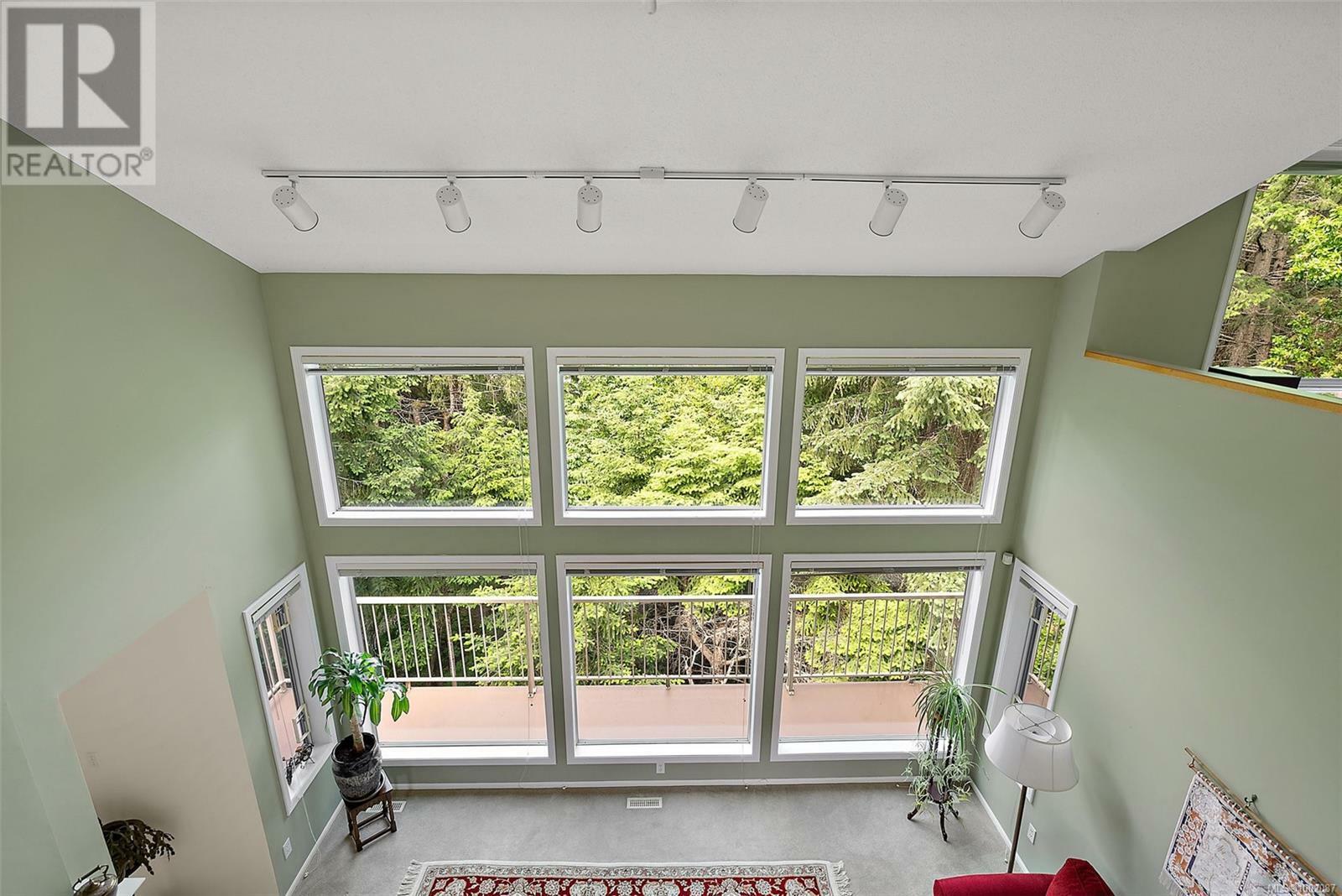 DUNCAN, British Columbia, V9L 5S6, CA, 4 Bedrooms Bedrooms, ,2 BathroomsBathrooms,Residential,For Sale,1873996