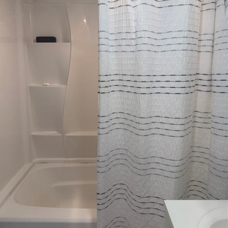 Ronkonkoma, New York, 11779, United States, 4 Bedrooms Bedrooms, ,2 BathroomsBathrooms,Residential,For Sale,1906484