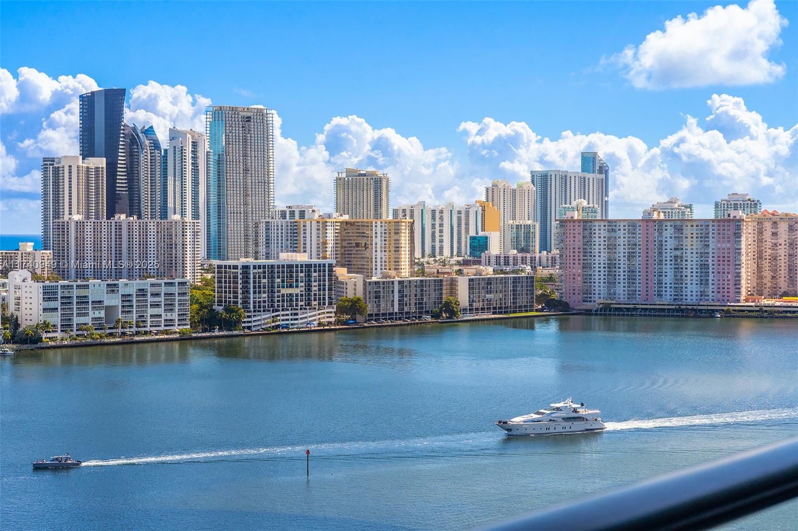 Aventura, Florida, 33160, United States, 6 Bedrooms Bedrooms, ,8 BathroomsBathrooms,Residential,For Sale,1708422