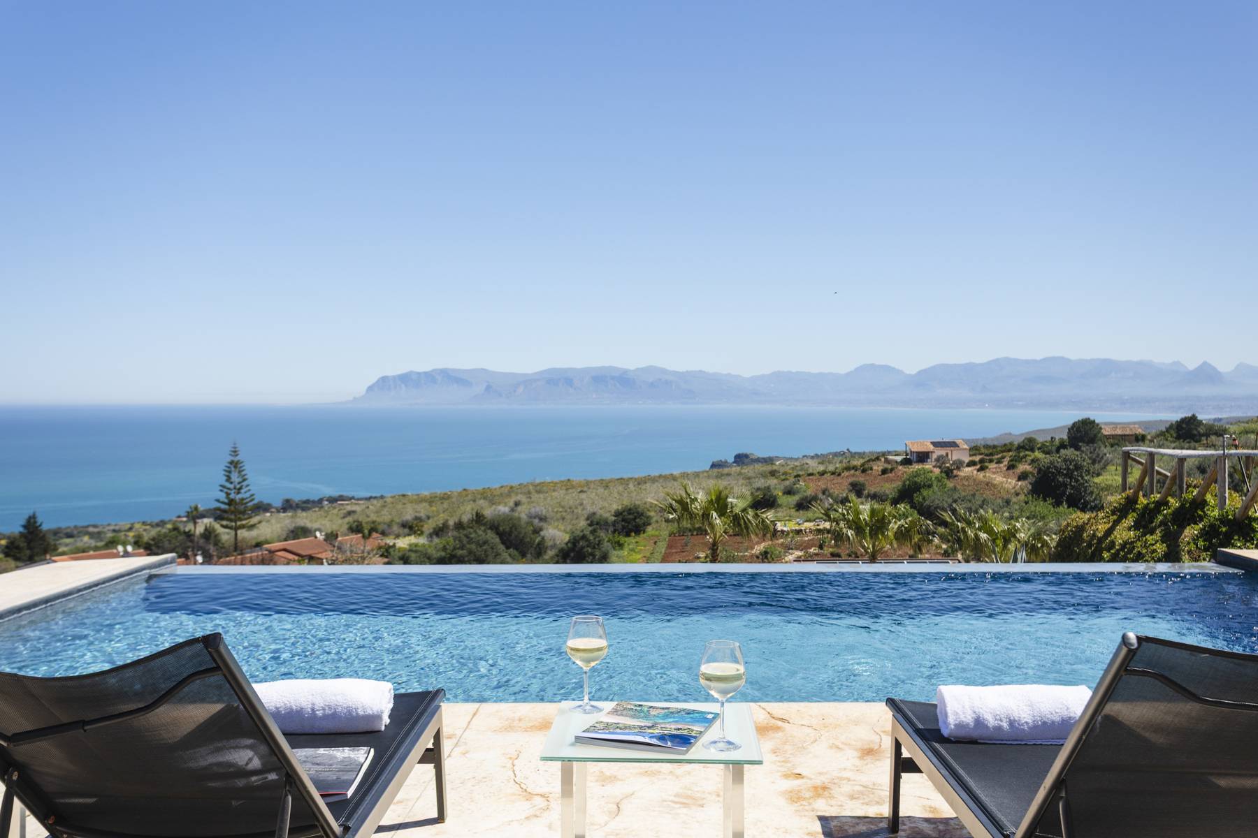  Extraordinary villa with views over the Gulf of Scopello - 物件實景