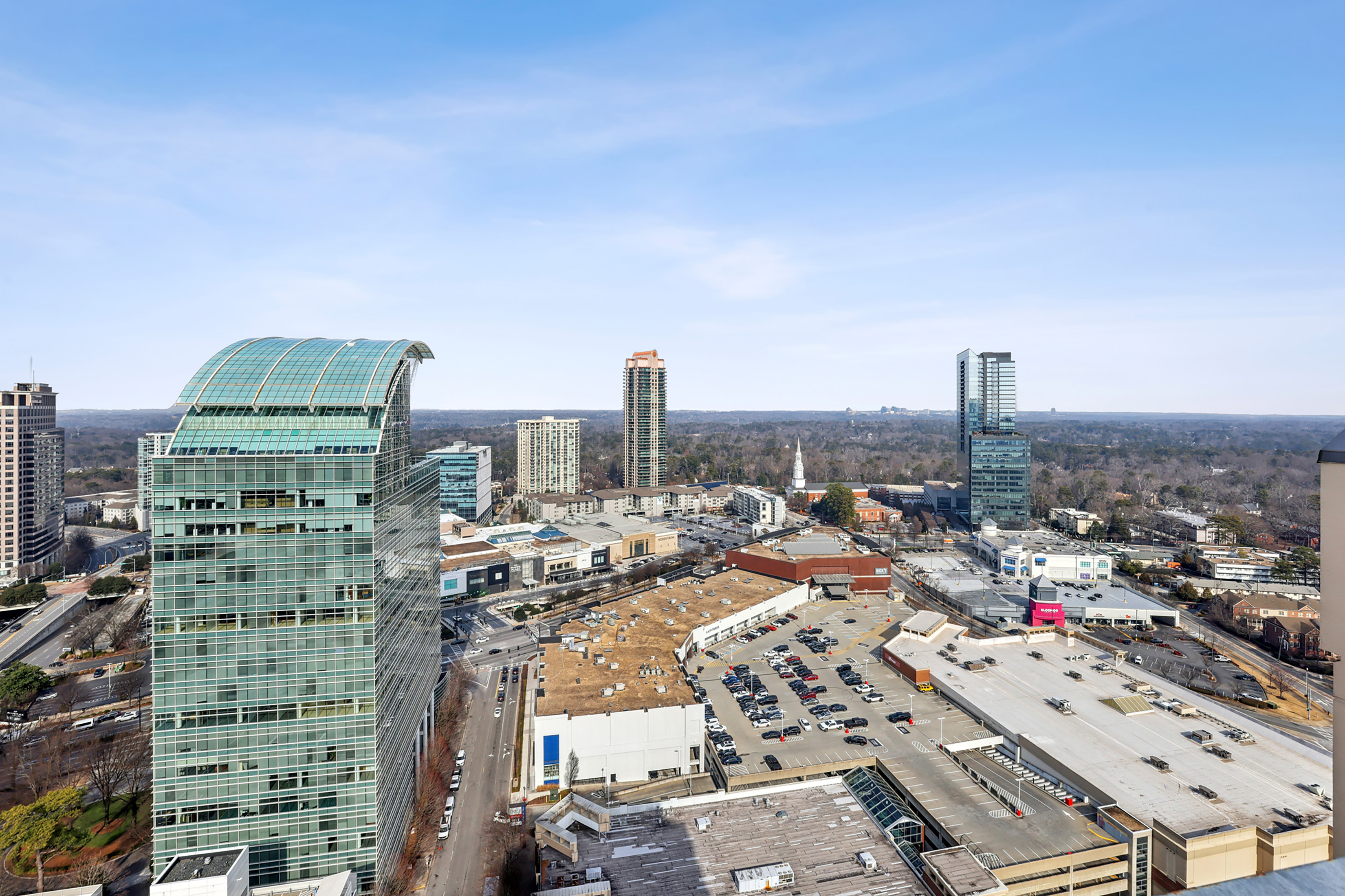  Welcome to Unit 2150 at The Oaks at Buckhead - 物件實景