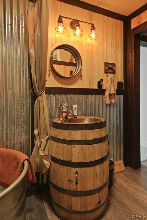 Lebanon, Missouri, 65536, United States, 3 Bedrooms Bedrooms, ,2 BathroomsBathrooms,Residential,For Sale,1982257