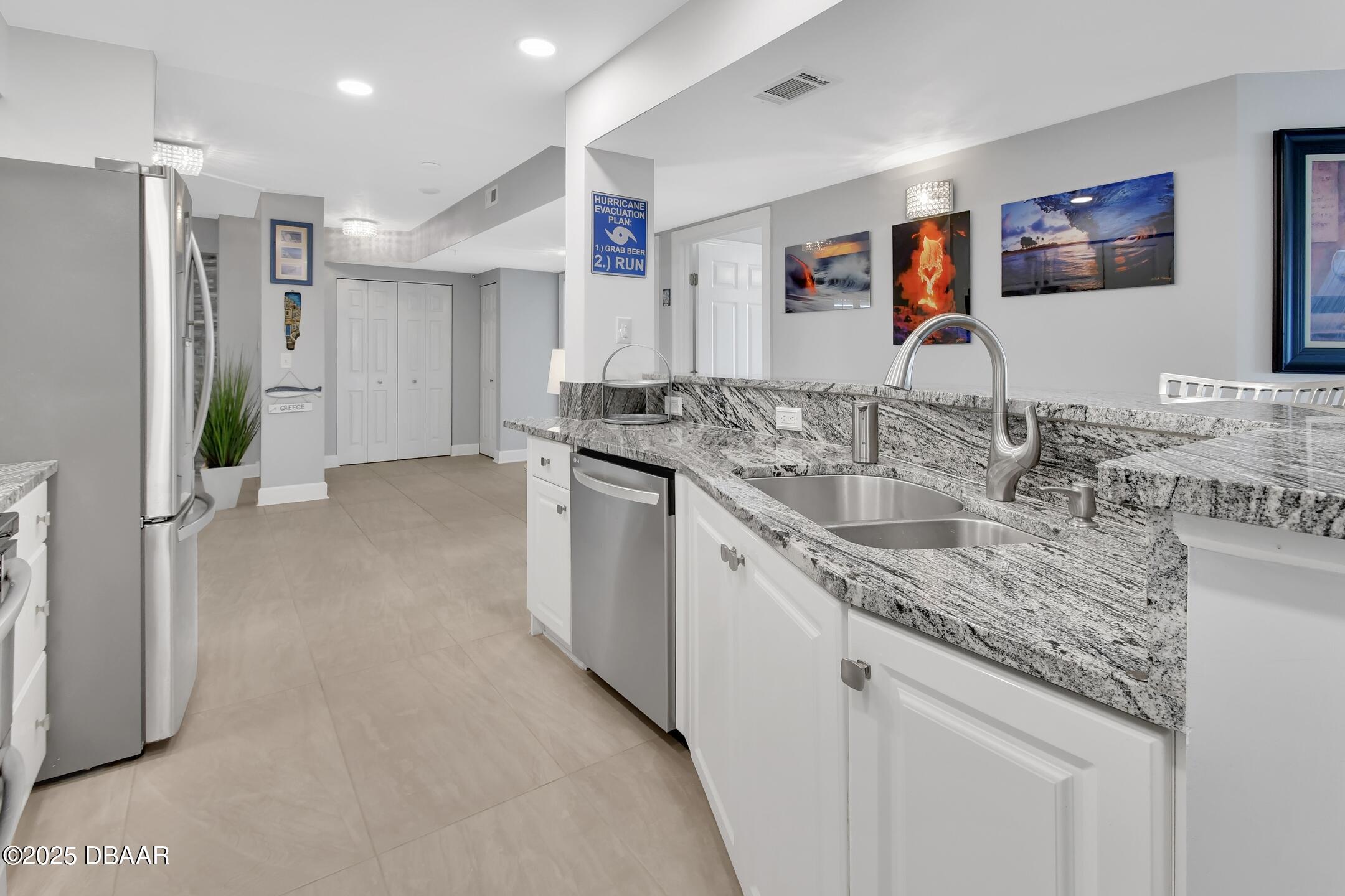 Daytona Beach, Florida, 32118, United States, 3 Bedrooms Bedrooms, ,3 BathroomsBathrooms,Residential,For Sale,1737789