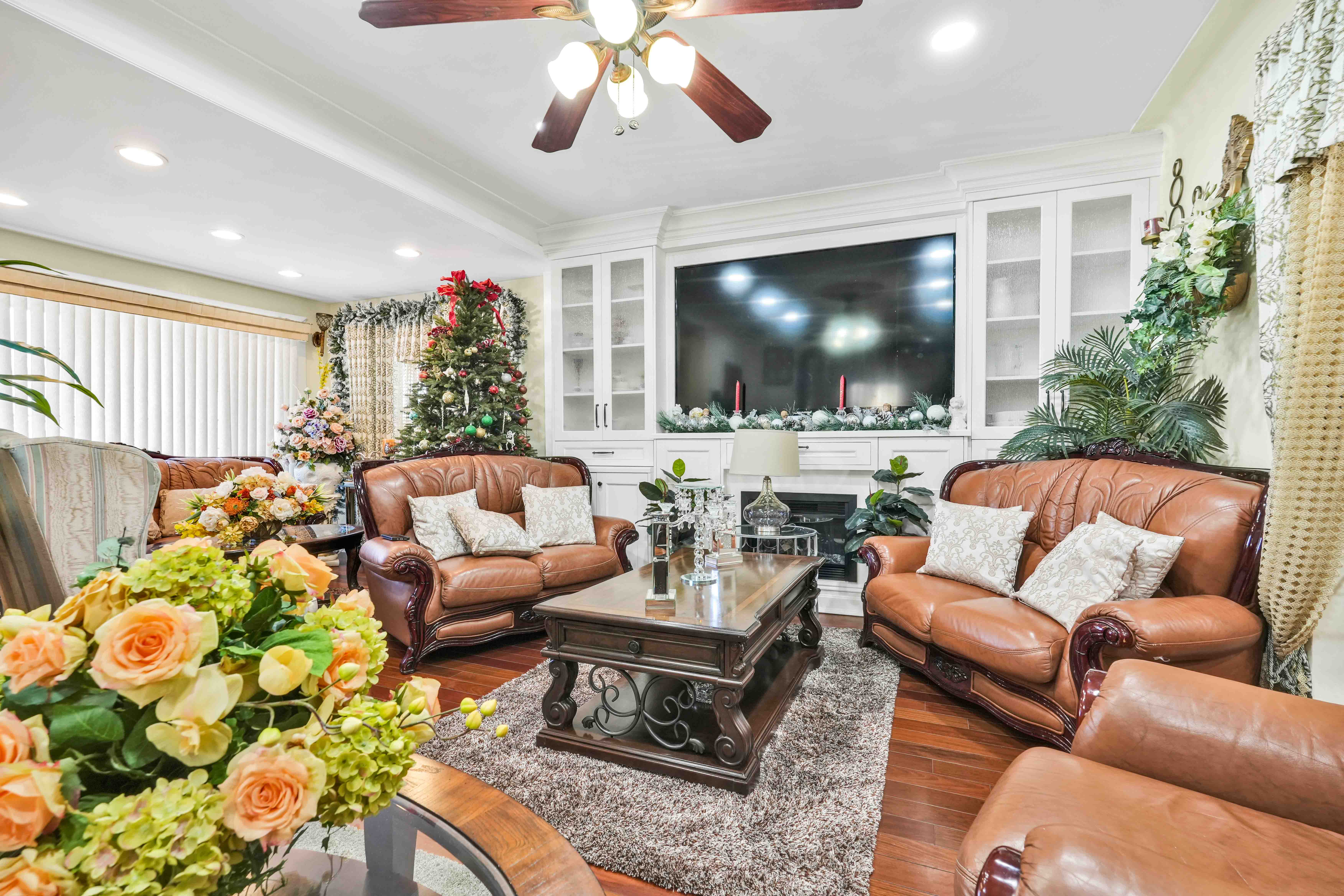 Queens Village, New York, 11429, United States, 4 Bedrooms Bedrooms, ,3 BathroomsBathrooms,Residential,For Sale,2048464