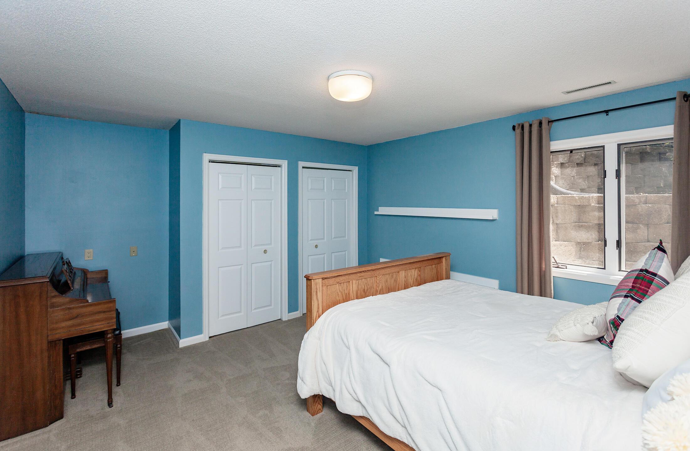 Kelley, Iowa, 50134, United States, 4 Bedrooms Bedrooms, ,2 BathroomsBathrooms,Residential,For Sale,1984612