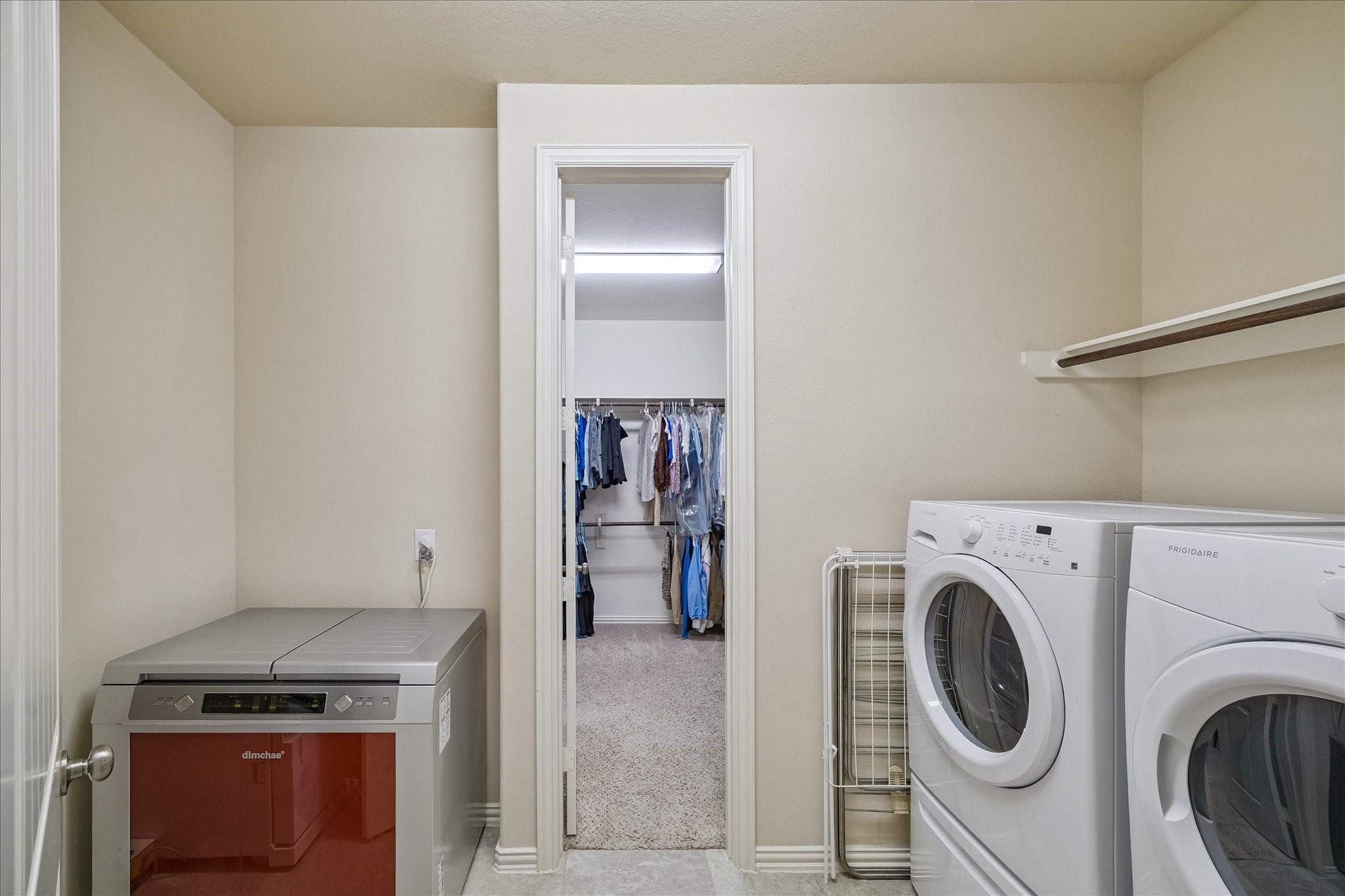  6228 Watford Drive - 物件實景