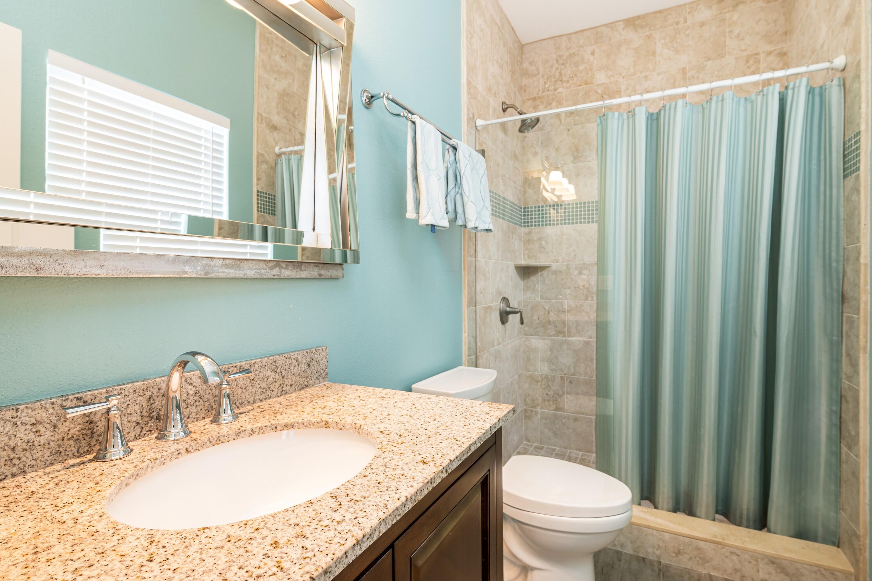 MARATHON, Florida, 33050, United States, 3 Bedrooms Bedrooms, ,2 BathroomsBathrooms,Residential,For Sale,1989010