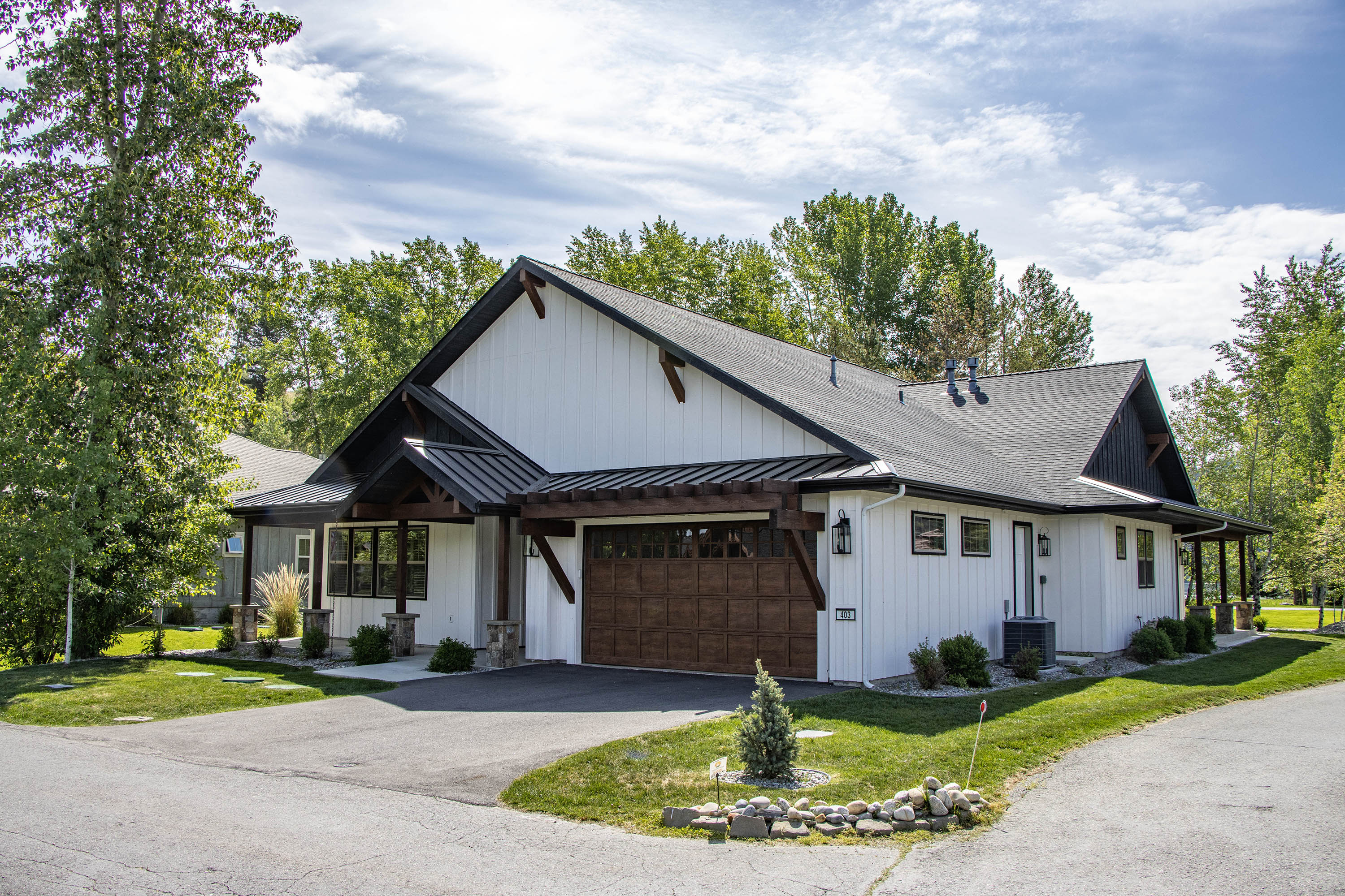 Dover, Idaho, 83825, United States, 3 Bedrooms Bedrooms, ,2 BathroomsBathrooms,Residential,For Sale,2032287