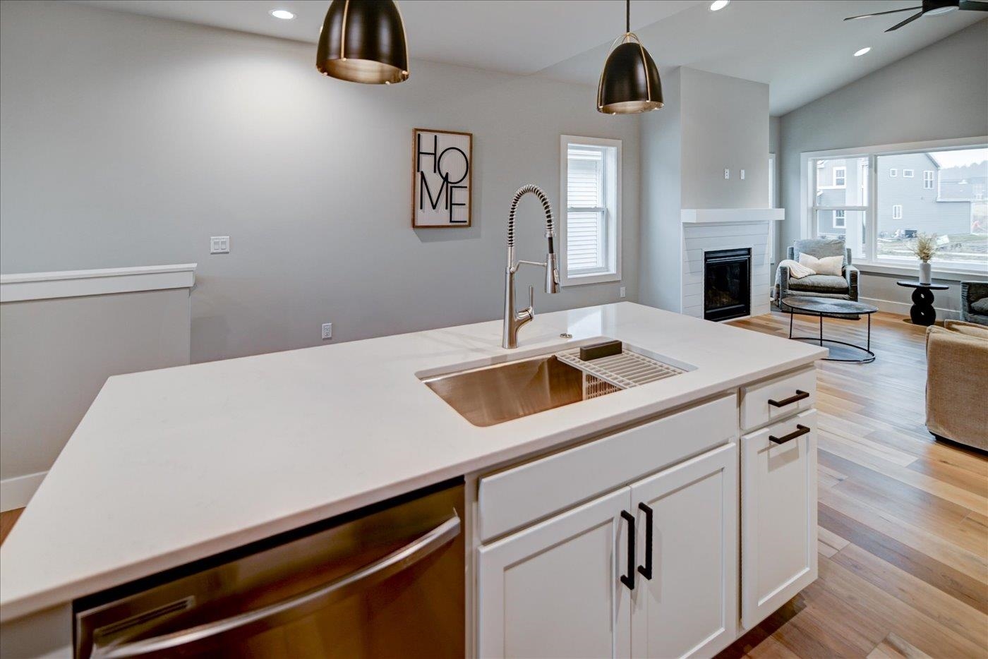 Madison, Wisconsin, 53711, United States, 3 Bedrooms Bedrooms, ,3 BathroomsBathrooms,Residential,For Sale,1995552