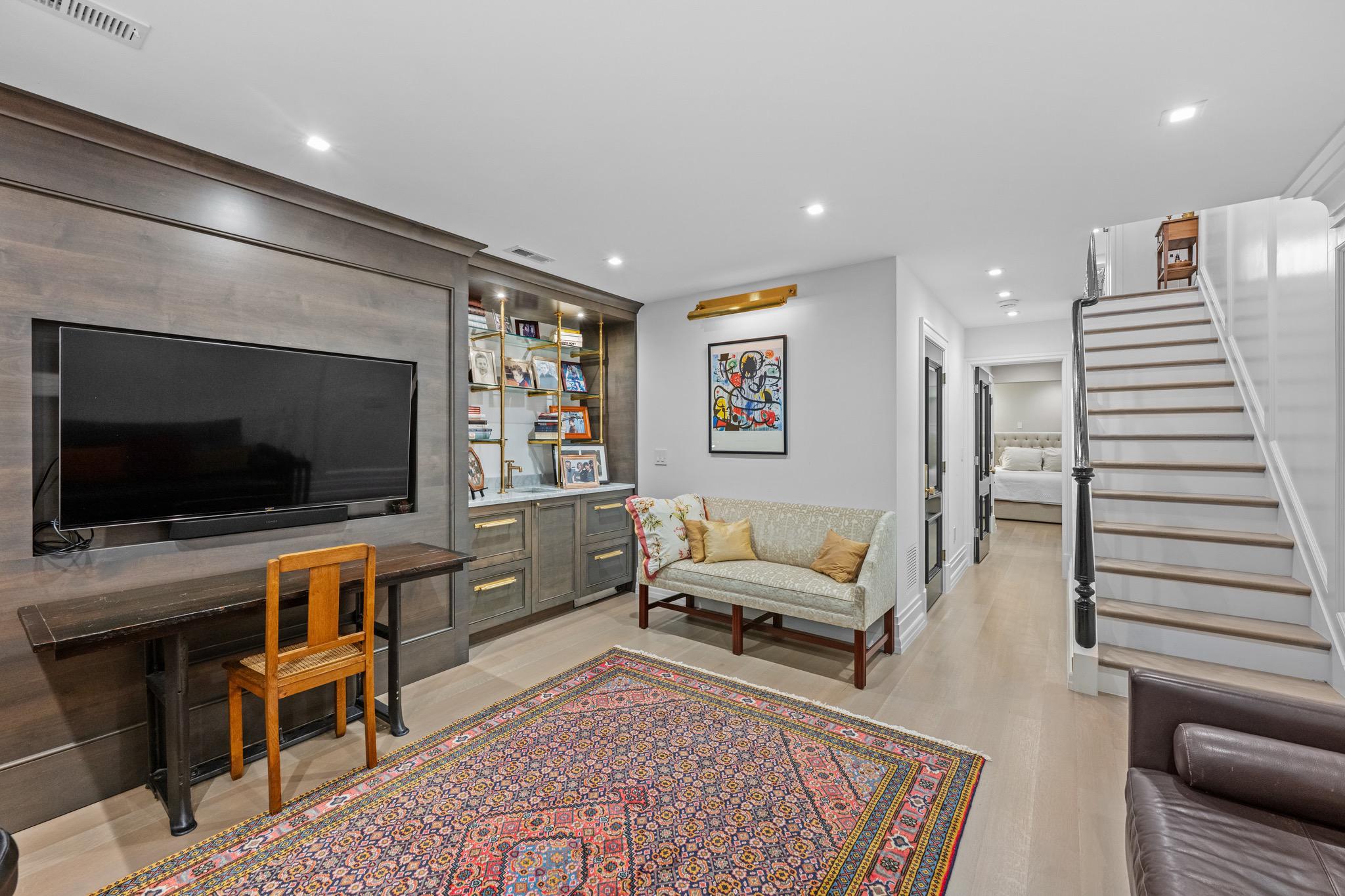  1524 Swann Street NW, Washington, DC, 20009 - 物件實景