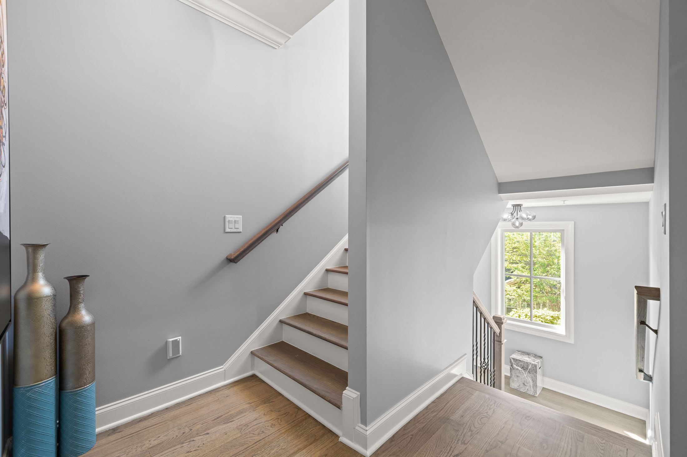  Exceptional Four Level European-inspired Townhome - 物件實景