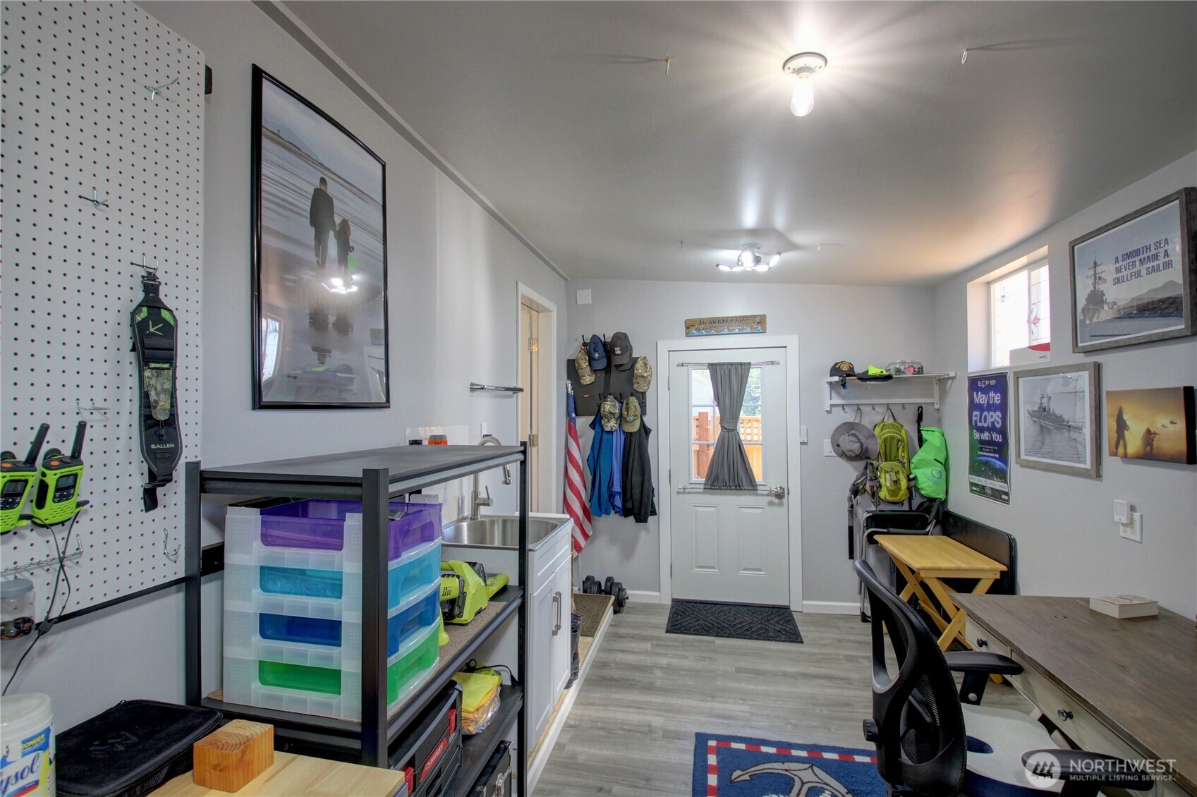 Oak Harbor, Washington, 98277, United States, 3 Bedrooms Bedrooms, ,1 BathroomBathrooms,Residential,For Sale,1897751