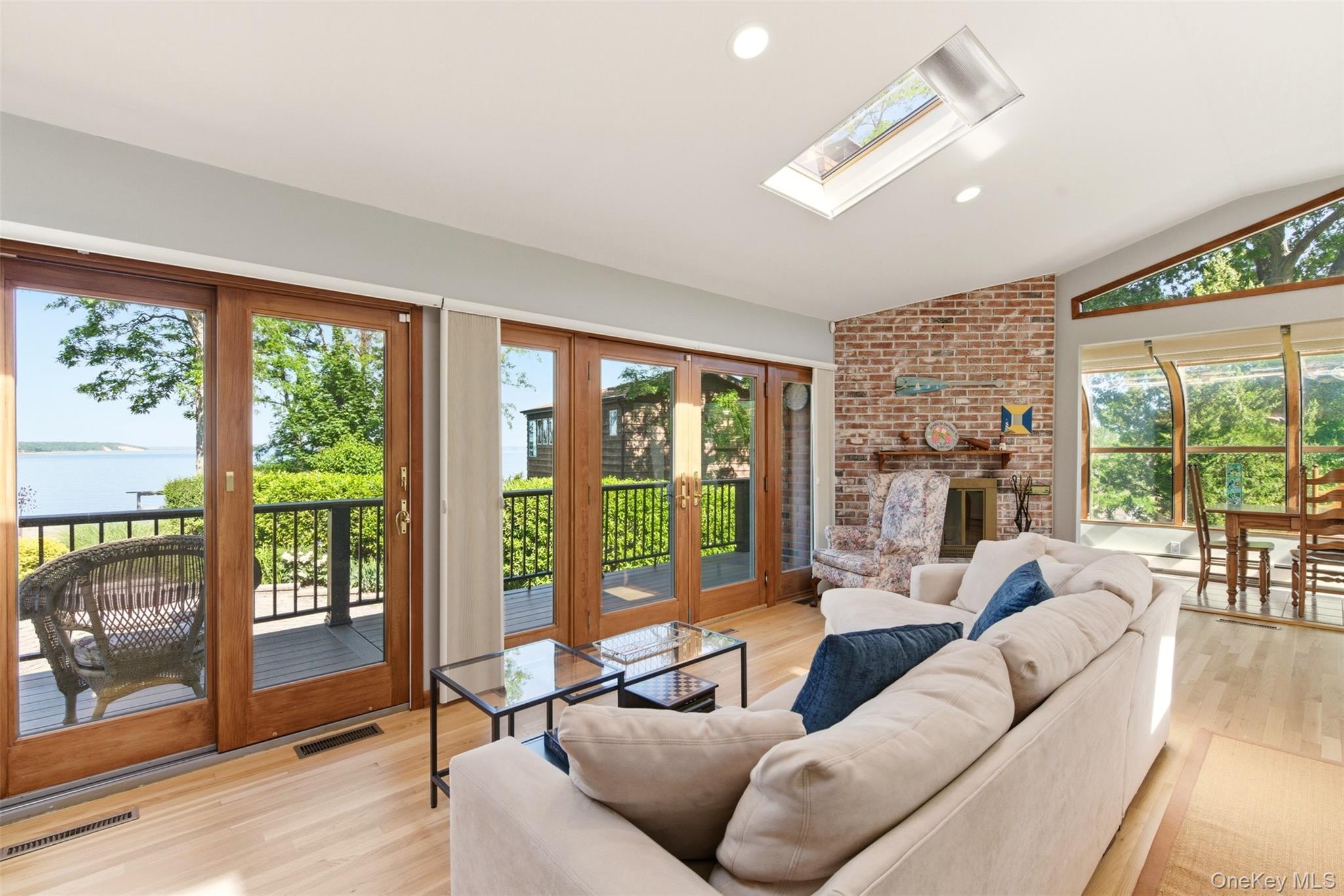  54 Westview Road, Northport, NY, 11768 - 物件實景