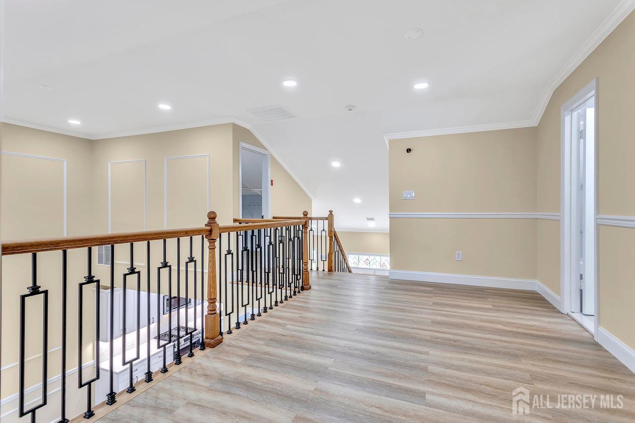 Monroe, New Jersey, 08831, United States, 2 Bedrooms Bedrooms, ,3 BathroomsBathrooms,Residential,For Sale,1918602