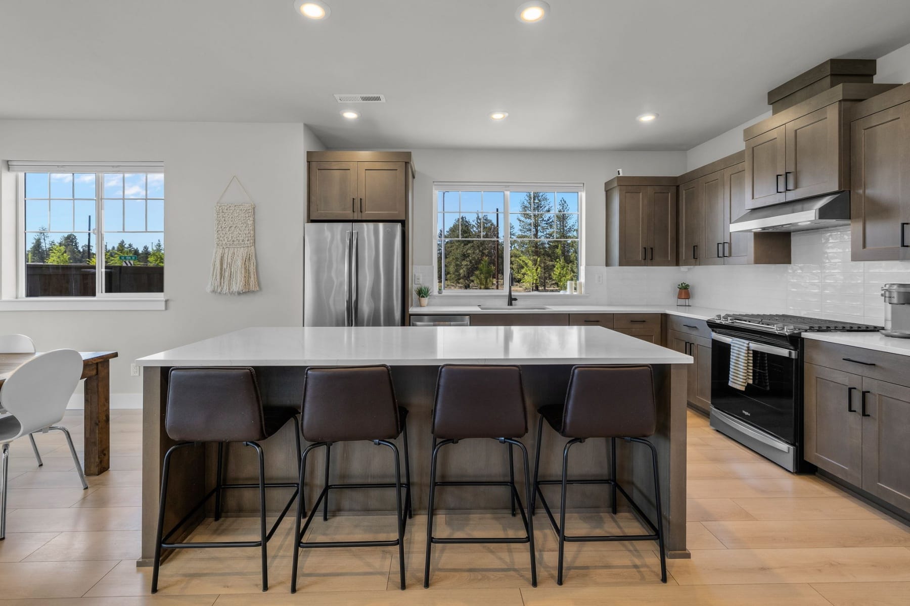  60933 SE Sydney Harbor Court Bend, OR 97702 - 物件實景