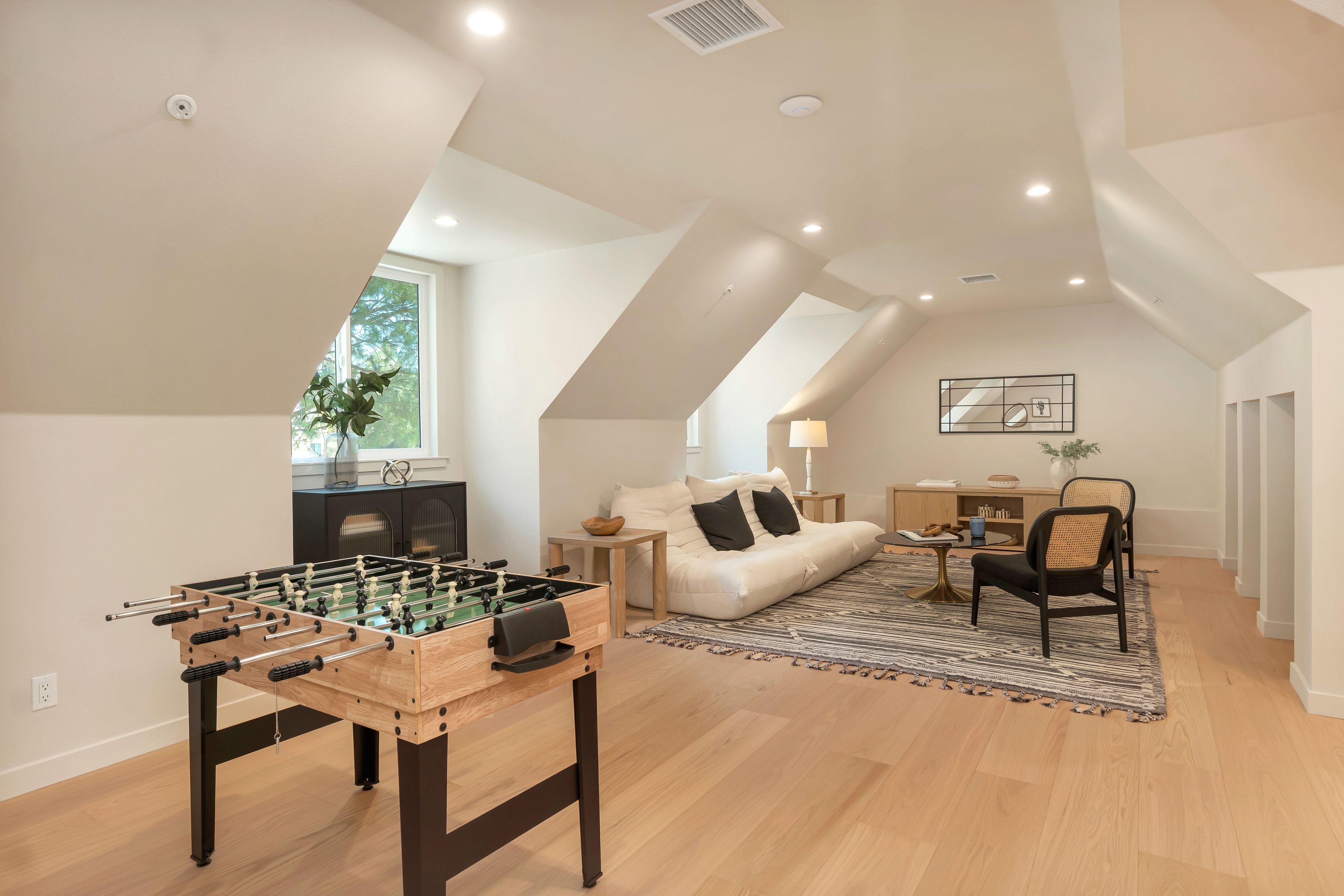  5354 Lewis Road, Agoura Hills - 物件實景