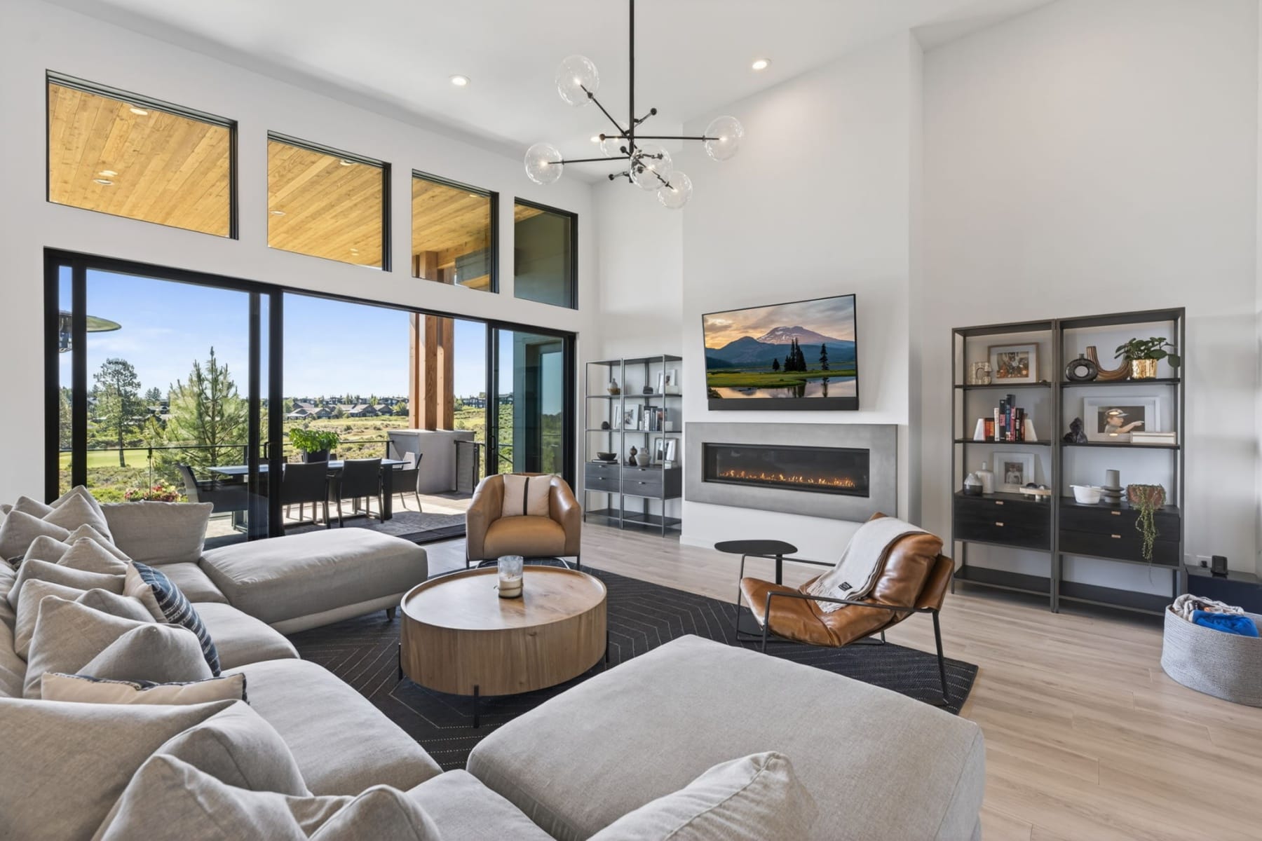  61404 SW Skene Trail Bend, OR 97702 - 物件實景