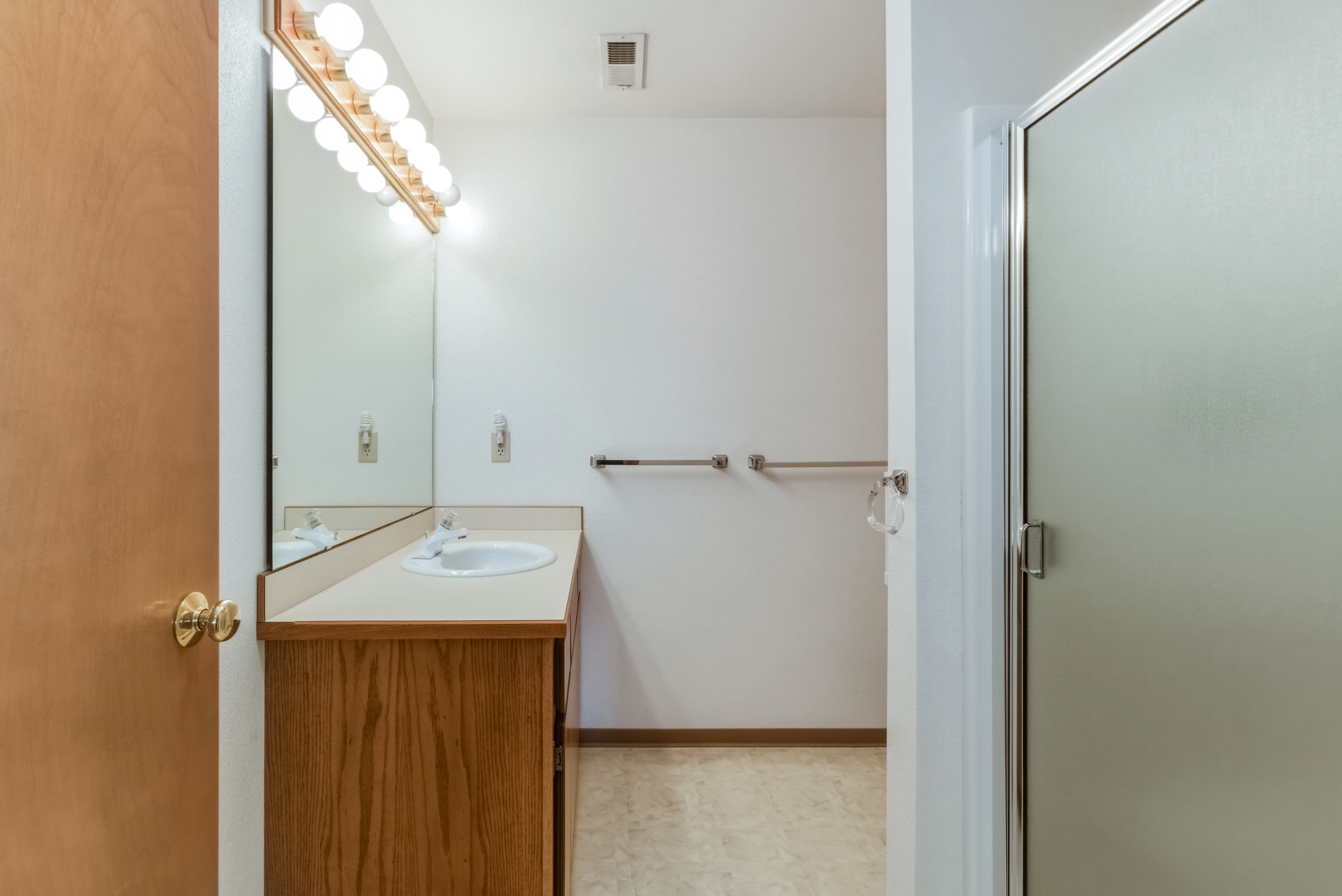  1198 Lancer Dr - 物件實景