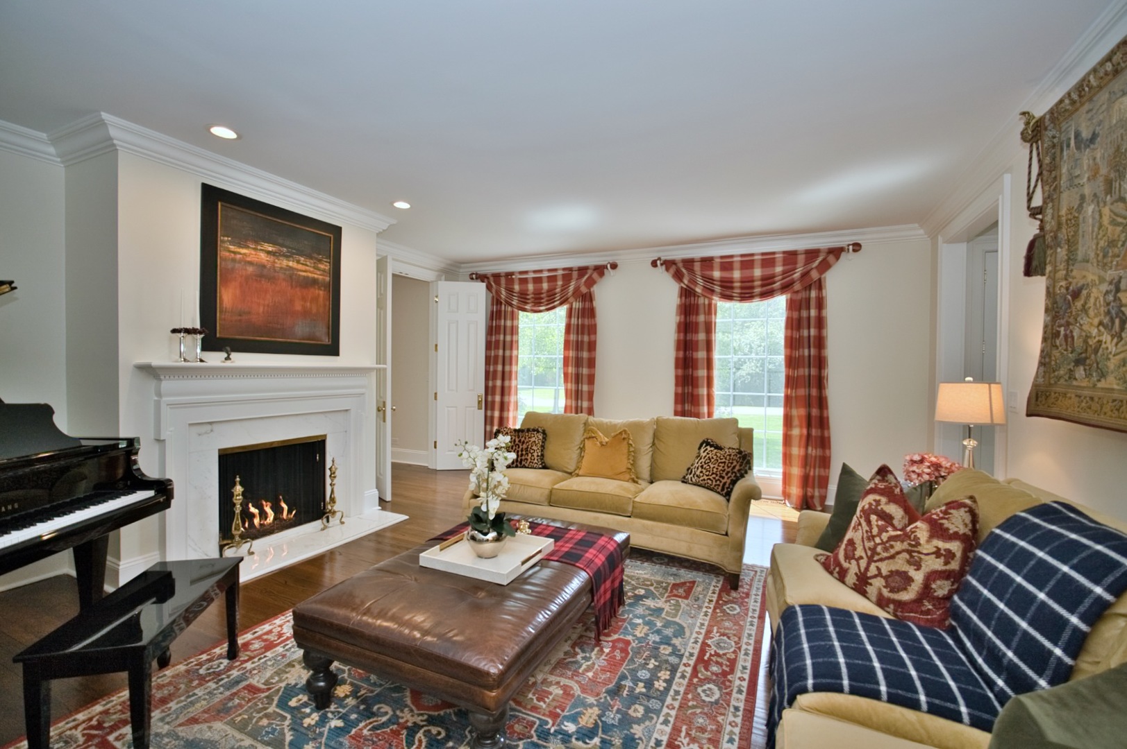 Lake Forest, Illinois, 60045, United States, 4 Bedrooms Bedrooms, ,5 BathroomsBathrooms,Residential,For Sale,1986111