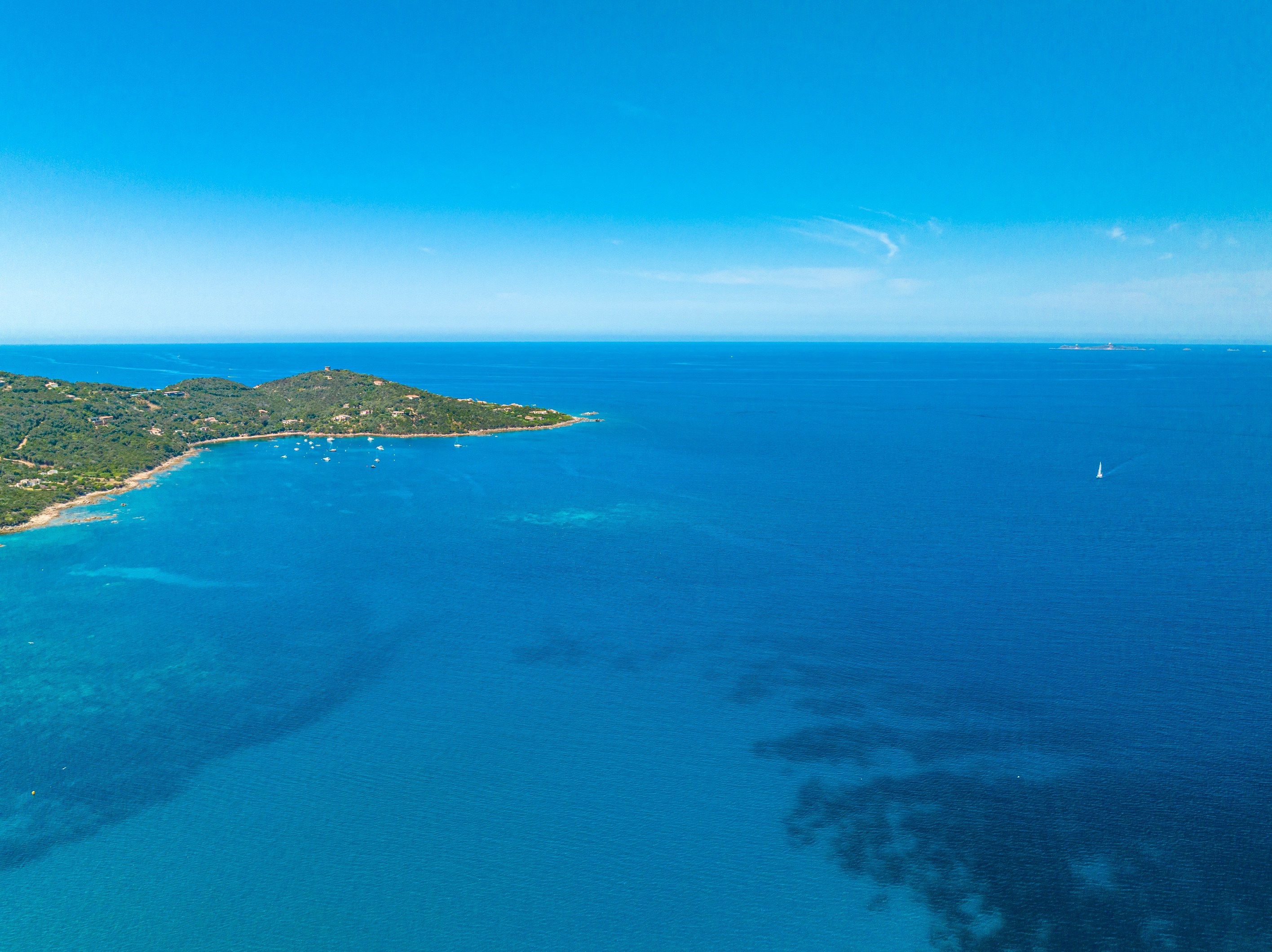  Luxury waterfront villa, pool and sea view at Coti-Chiavari / Gulf of Ajaccio -… - 物件實景