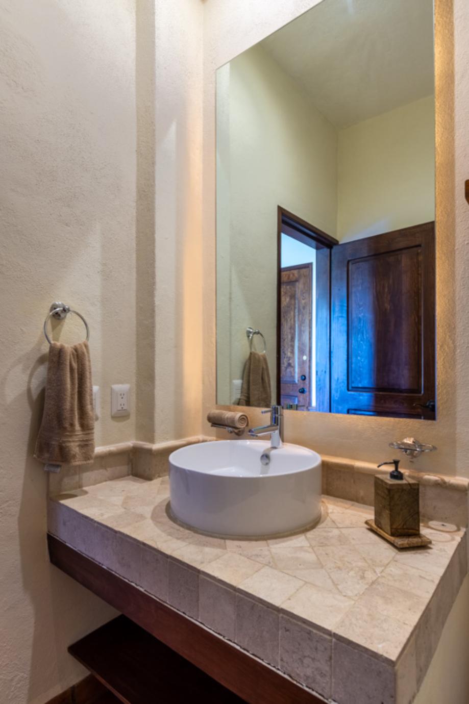 Capilla de Piedra, San Miguel de Allende, Guanajuato, 37720, Mexico, 3 Bedrooms Bedrooms, ,2 BathroomsBathrooms,Residential,For Sale,Capilla de Piedra,1672589