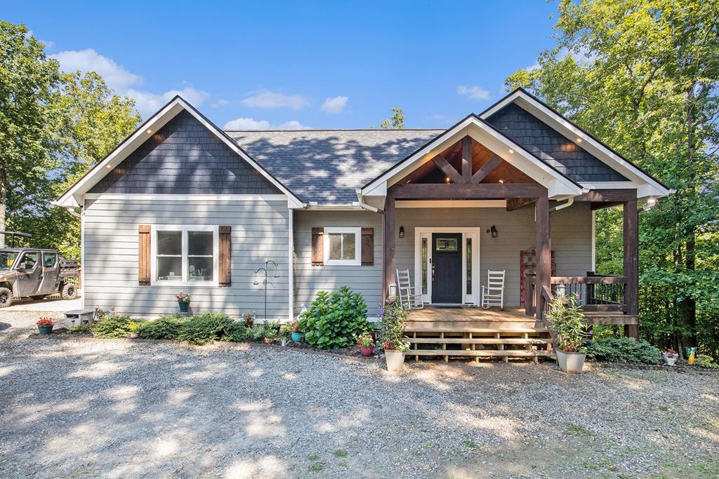 Blue Ridge, Georgia, 30513, United States, 4 Bedrooms Bedrooms, ,3 BathroomsBathrooms,Residential,For Sale,1919081