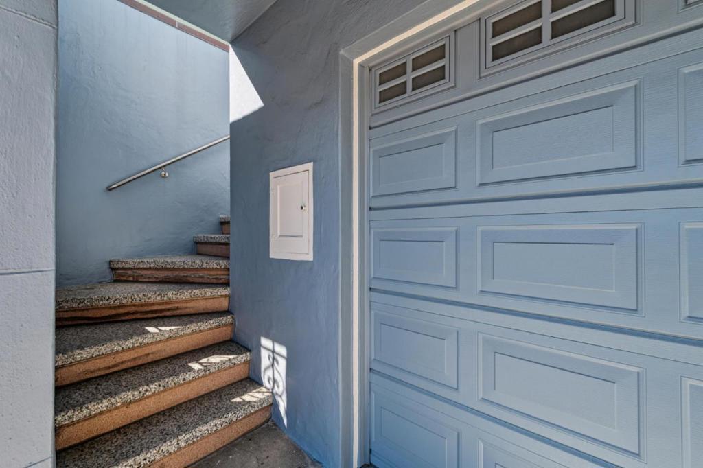 Daly City, California, 94014, United States, 3 Bedrooms Bedrooms, ,2 BathroomsBathrooms,Residential,For Sale,2028412