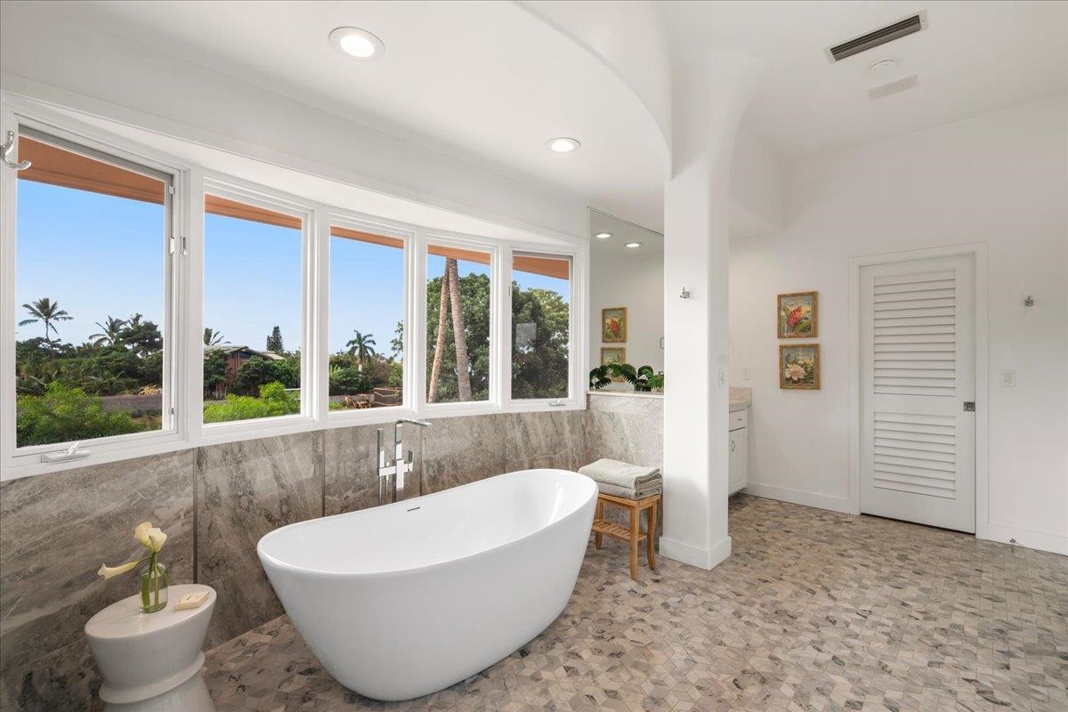 Kihei, Hawaii, 96753, United States, 5 Bedrooms Bedrooms, ,5 BathroomsBathrooms,Residential,For Sale,2003488