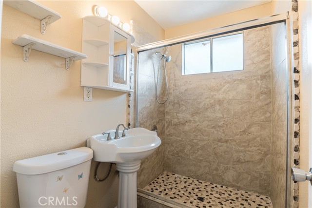 Santa Fe Springs, California, 90670, United States, 4 Bedrooms Bedrooms, ,2 BathroomsBathrooms,Residential,For Sale,2005596