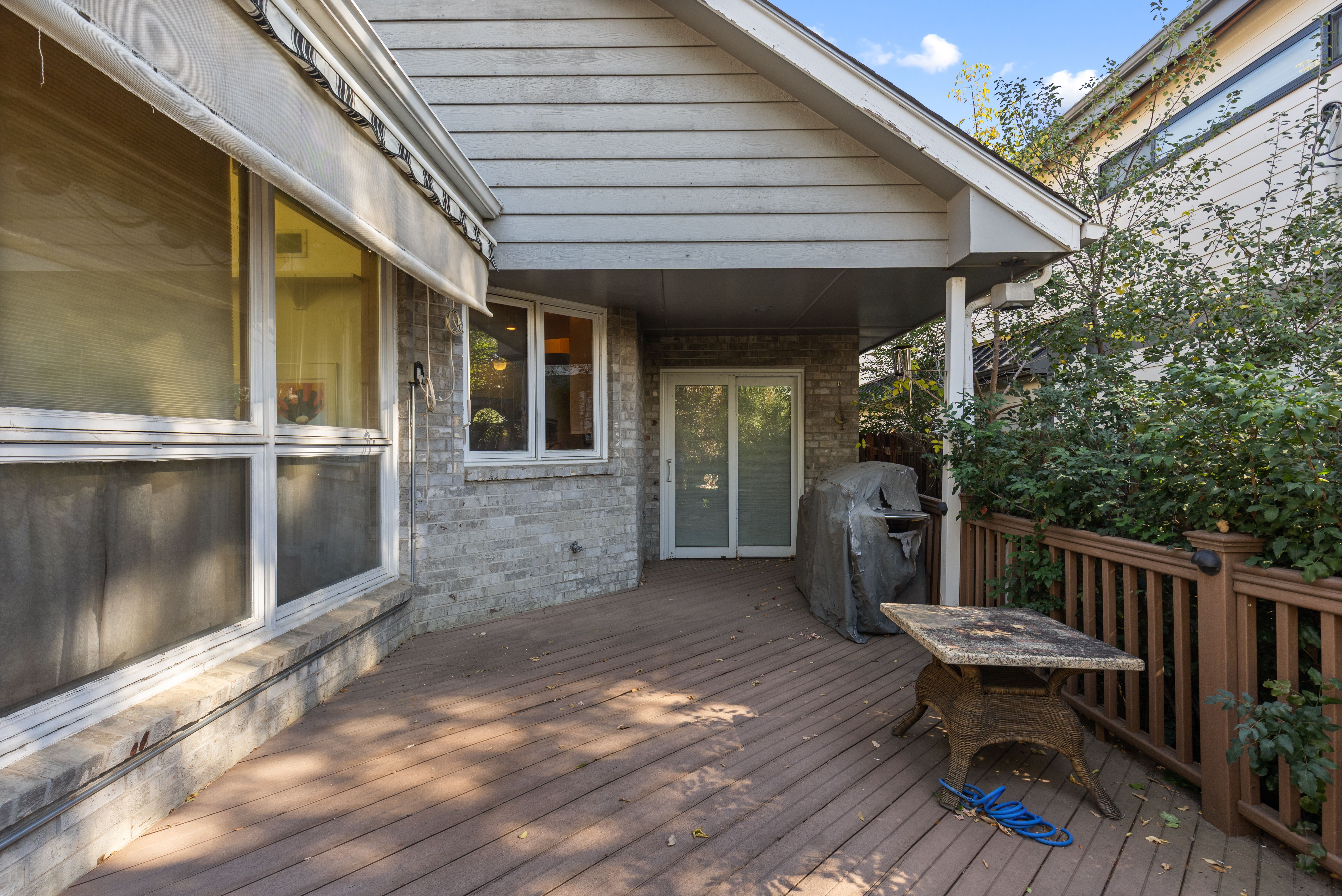  PRIME EAST WASHINGTON PARK OPPORTUNITY - BUILD, RENOVATE OR MAKE IT YOUR OWN - 物件實景