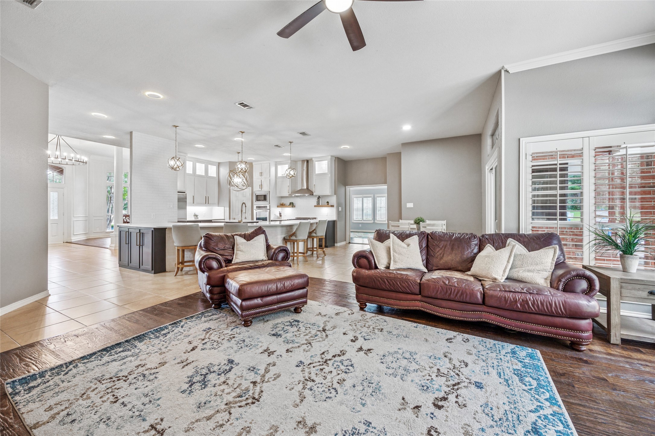 Southlake, Texas, 76092, United States, 4 Bedrooms Bedrooms, ,3 BathroomsBathrooms,Residential,For Sale,1895470