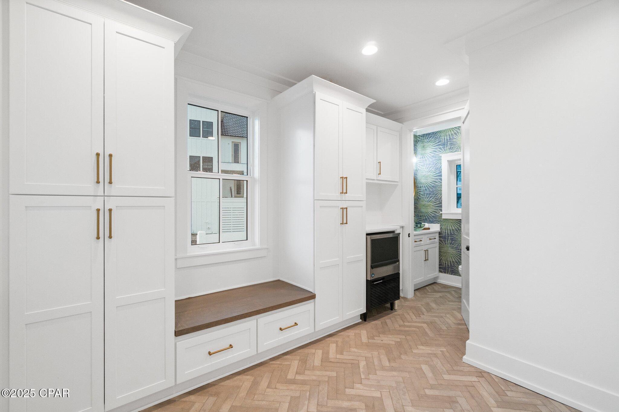 Mexico Beach, Florida, 32456, United States, 5 Bedrooms Bedrooms, ,5 BathroomsBathrooms,Residential,For Sale,1981847